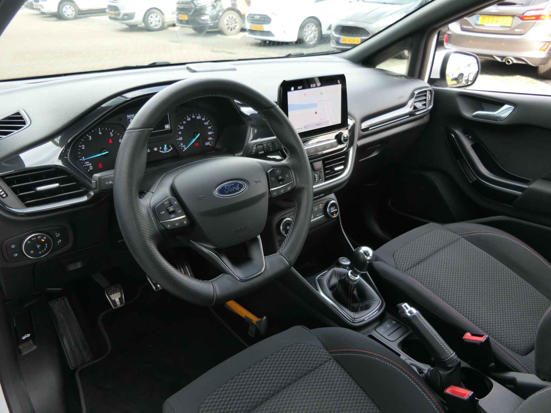 Ford Fiesta 1.0 EcoBoost ST-Line | Navi | Climate Control | Cruise Control | Orig. NL | Eerste Eigenaar - 17/32