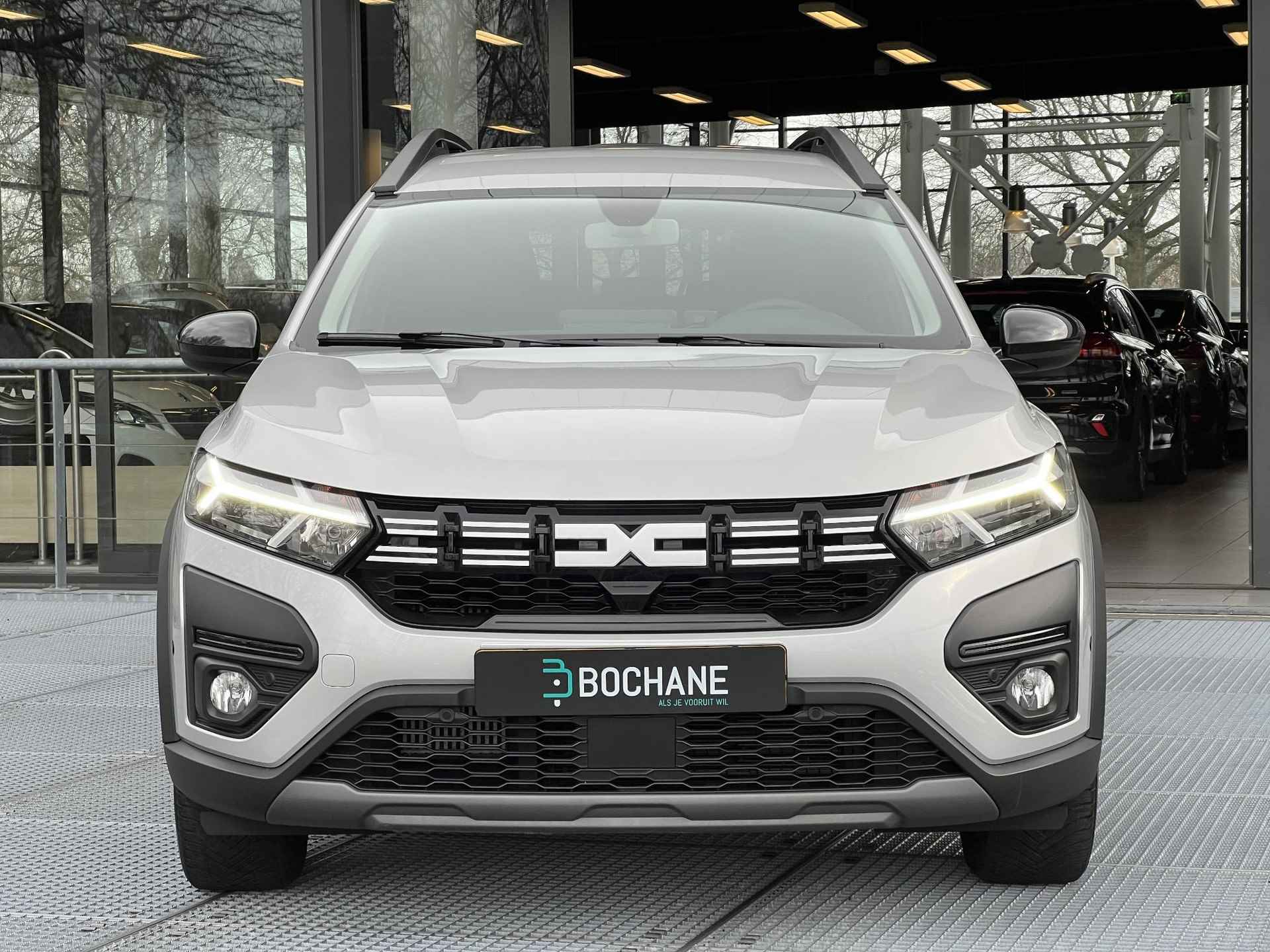 Dacia Jogger 1.0 TCe 110 Extreme 7p. | Achteruitrijcamera | Navigatie | Apple Carplay - 19/35