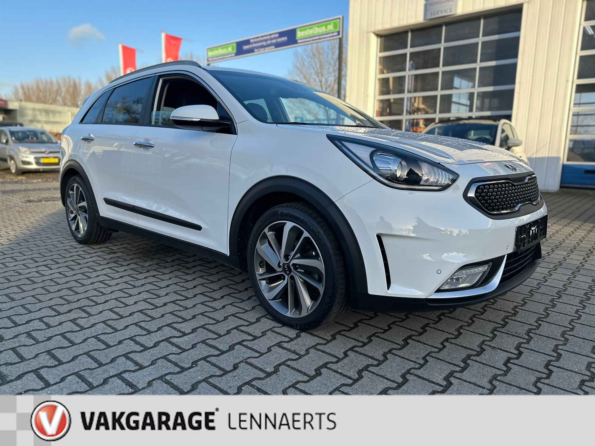 Kia Niro 1.6 GDi Hybrid ExecutiveLine Trekhaak (BOVAG/RIJKLAARPRIJS) - 2/32