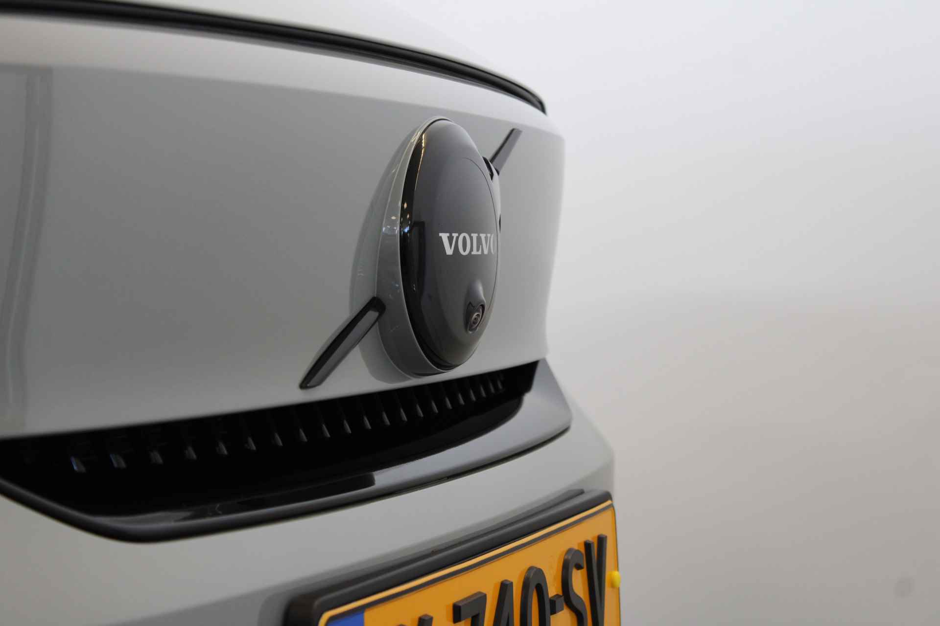 Volvo XC40 Extended Range 252PK Ultimate 82kWh | Full Opt! | Wool | Pixel LED | Black Pack | 20'' | Panoramadak - 12/60