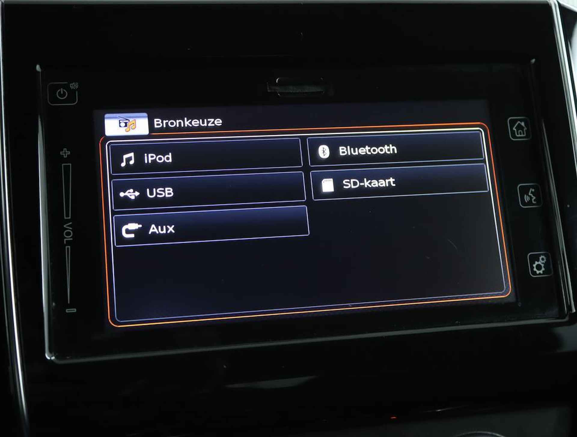 Suzuki Swift 1.2 Select | Airco | achteruitrijcamera | Stoelverwarming | Lichtmetalen velgen | Apple car Play , Android auto | All season banden | - 44/51