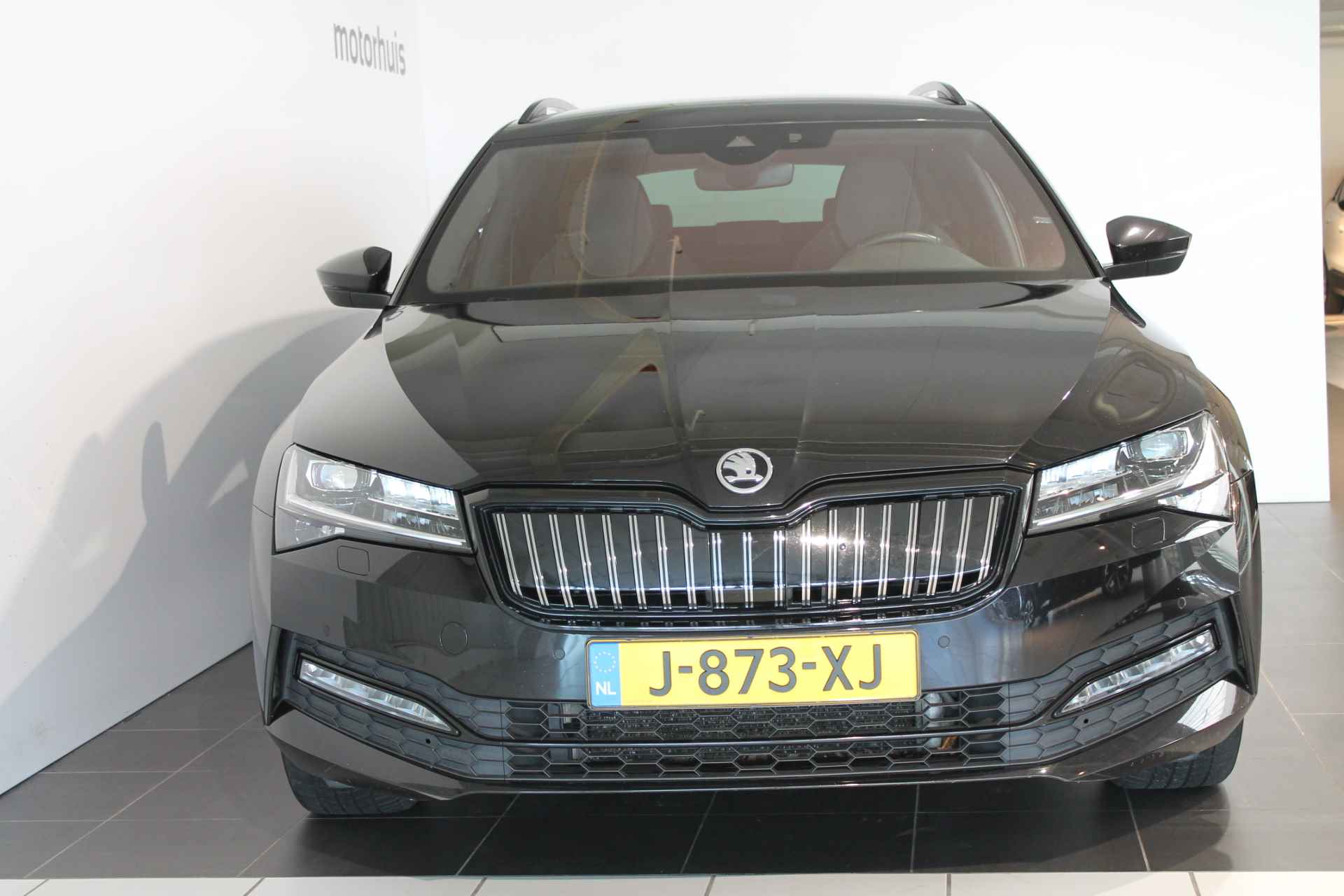 Skoda Superb Combi 1.4 TSI iV PHEV 218PK AUTOMAAT SPORTLINE CANTON VIRTUAL TREKHAAK NAVI CAMERA - 2/49