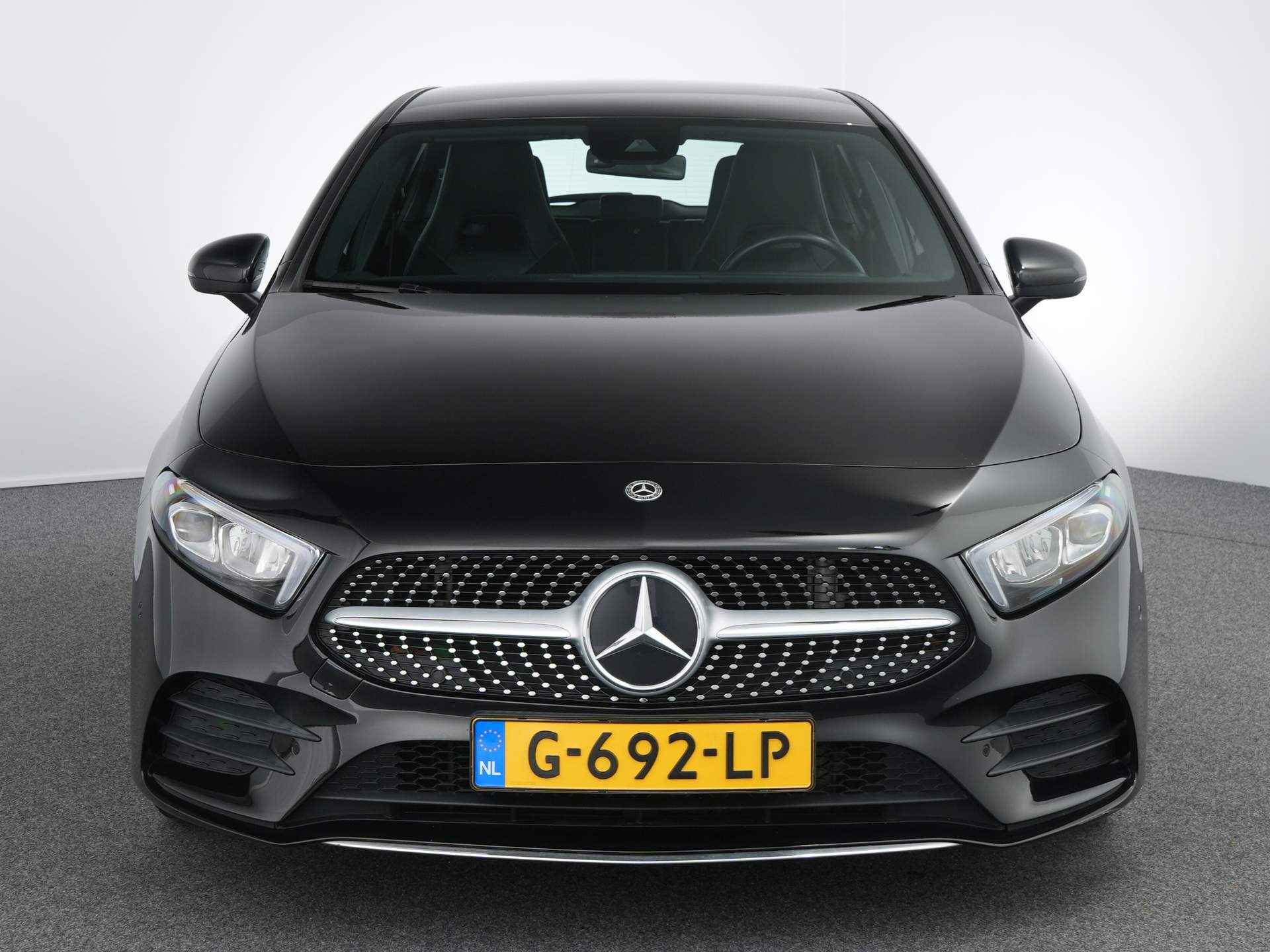 Mercedes-Benz A-Klasse 160 Business Solution AMG | AMG-styling | Cruise control | Lichtmetalen velgen 18" - 3/31