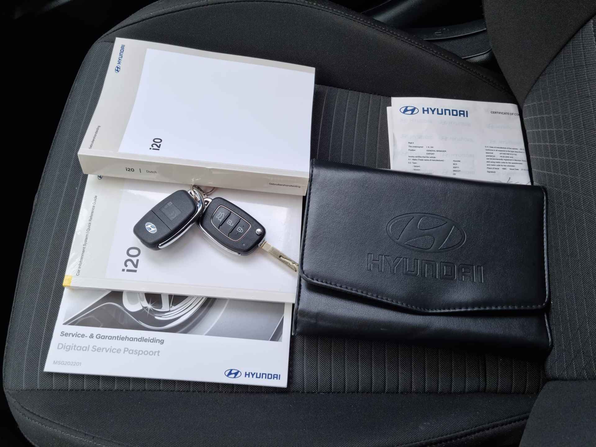 Hyundai i20 1.0 T-GDI Comfort Smart / Origineel Nederlands / Navigatie / Camera - 5/36