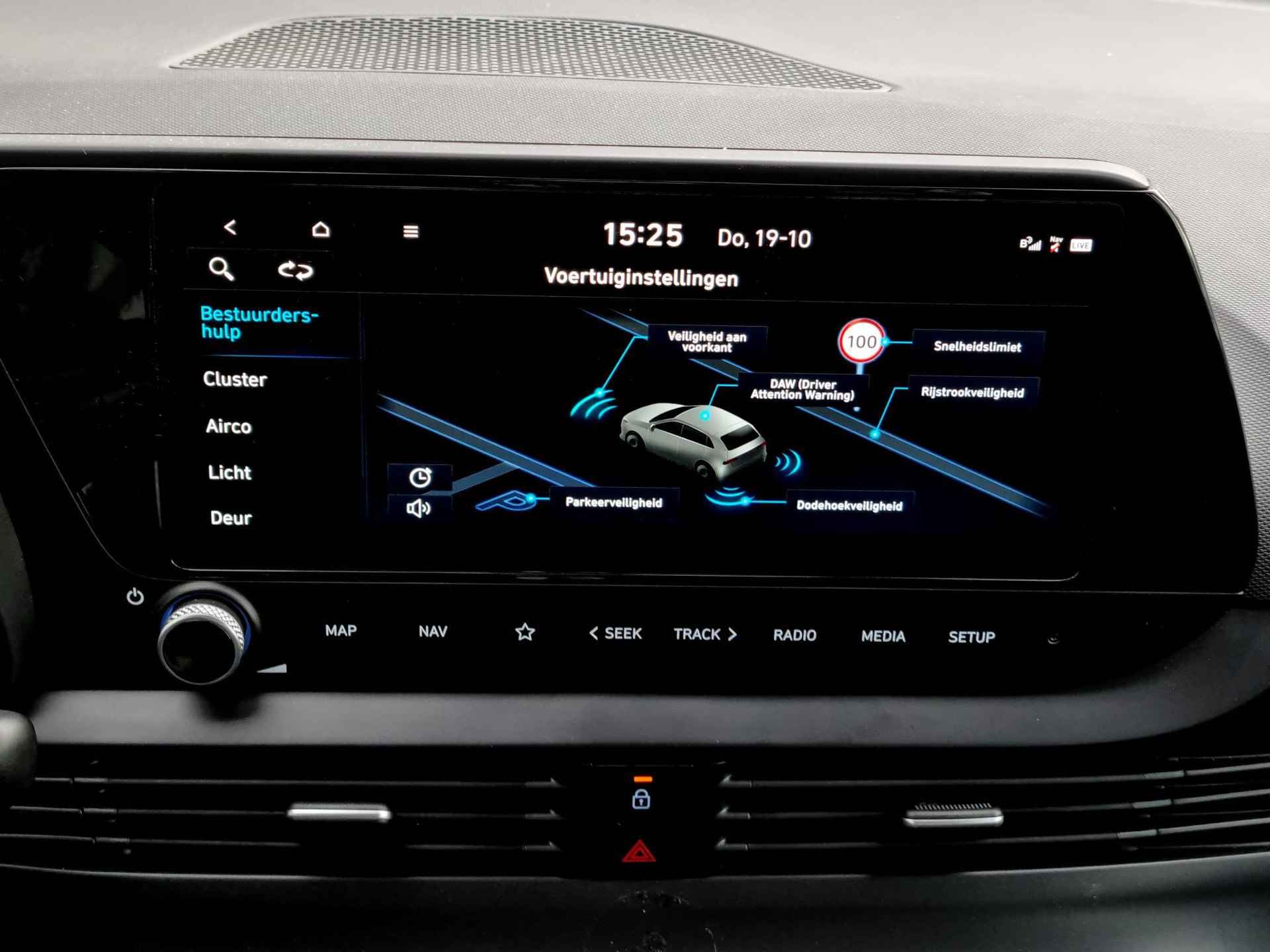 Hyundai i20 1.0 T-GDI Comfort Smart / Origineel Nederlands / Navigatie / Camera - 25/36
