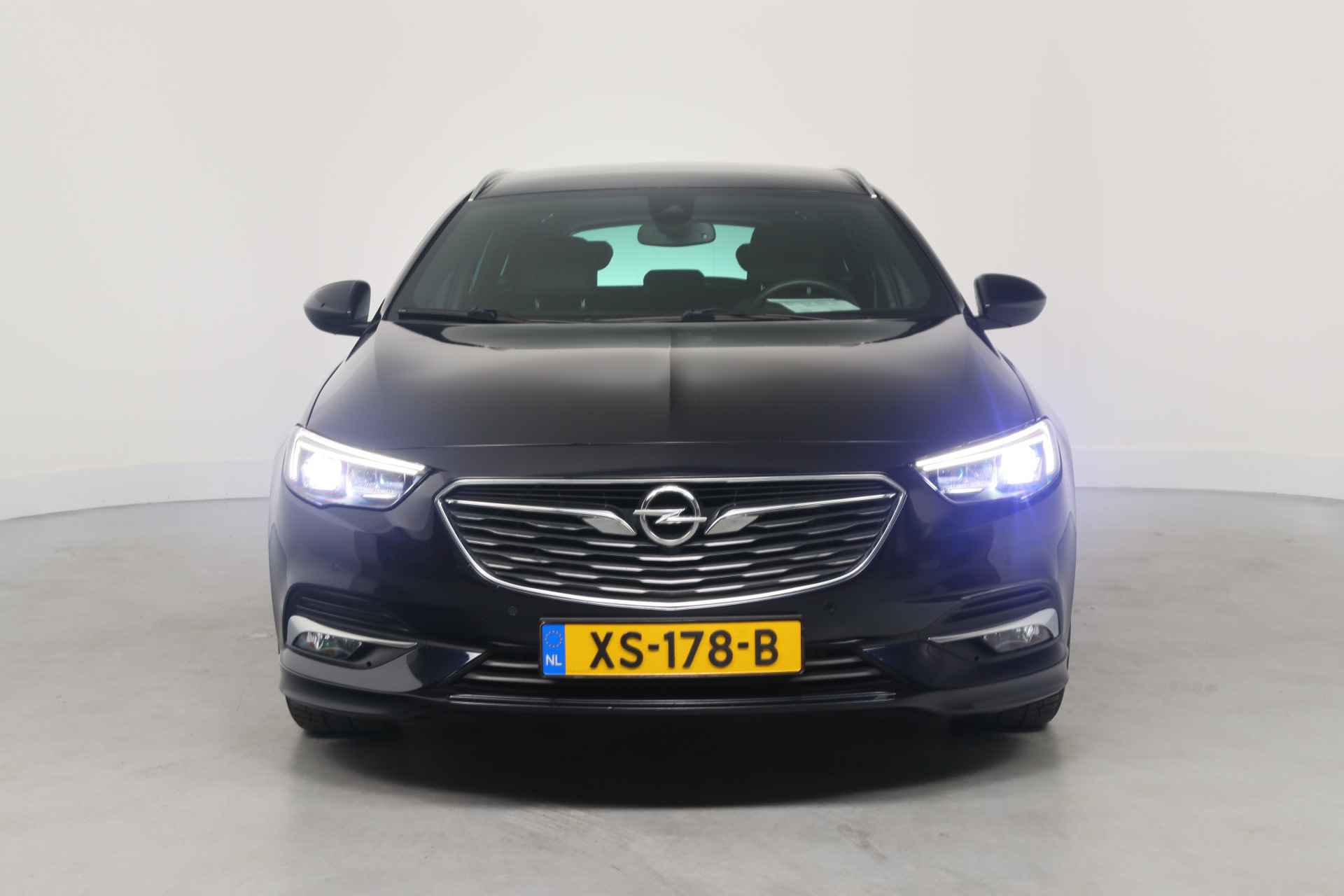 Opel Insignia Sports Tourer 1.6 Turbo 200pk Innovation | 1e Eigenaar! | OPC-Line | AGR | Navi | Clima | Camera | LED | Keyless | Parkeersensor - 3/41