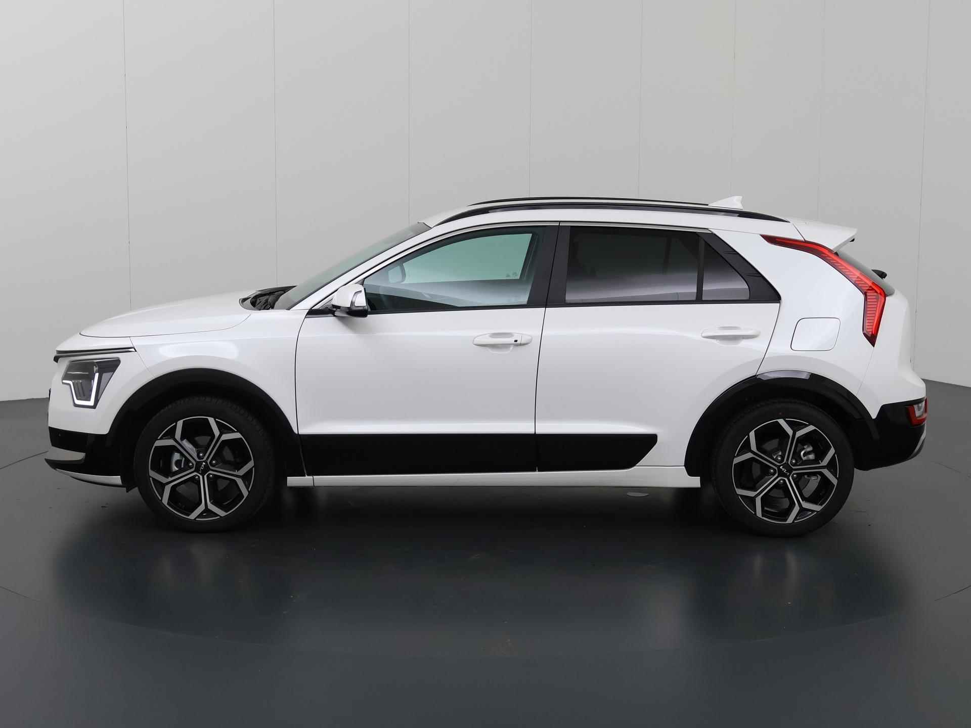 Kia Niro HEV 1.6 GDi Hybrid DynamicPlusLine Edition | 18” lichtmetalen velgen | Elektrisch verstelbare bestuurdersstoel | Stoel/Stuurwielverwarming | Elektrisch bedienbare achterklep - 6/45