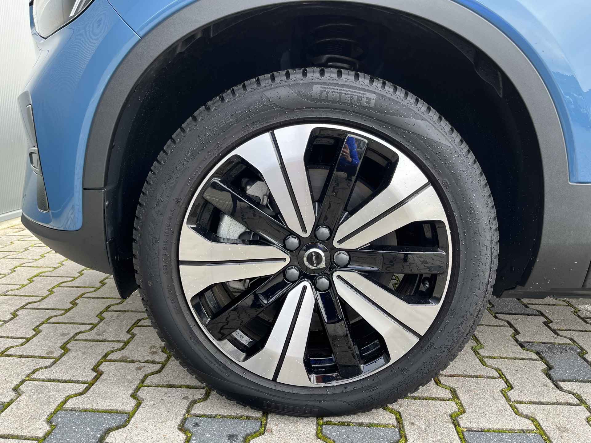 Volvo XC40 Recharge Core Edition 70 kWh | Camera | Warmtepomp | Trekhaak | Stoelverwarming Voor + Achter - 26/33