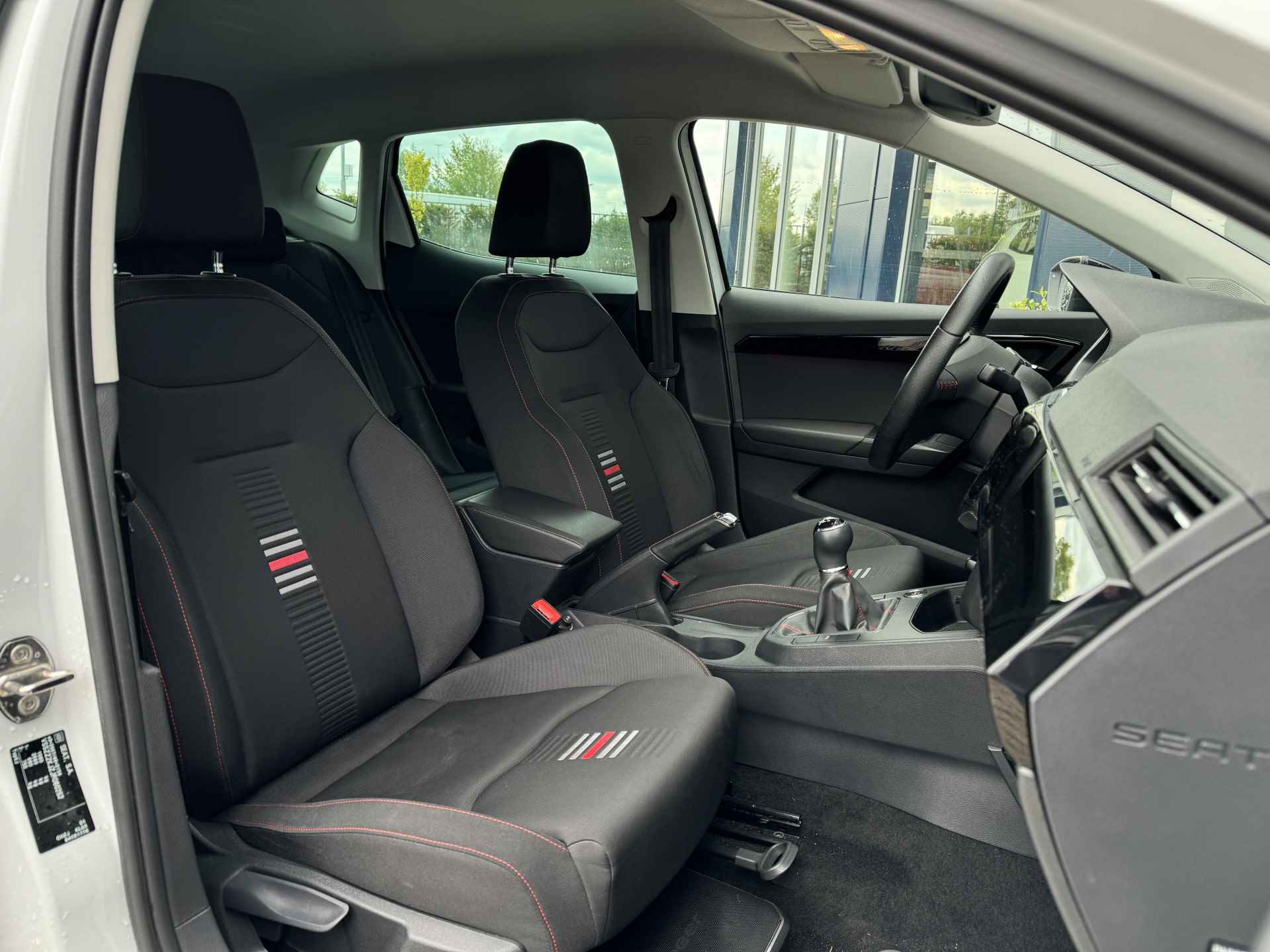 SEAT Ibiza 1.0 TSI 115PK FR Business Intense | Stoelverwarming | ACC | Camera | PDC V/A | Keyless | Navi | Carplay | Trekhaak - 20/42