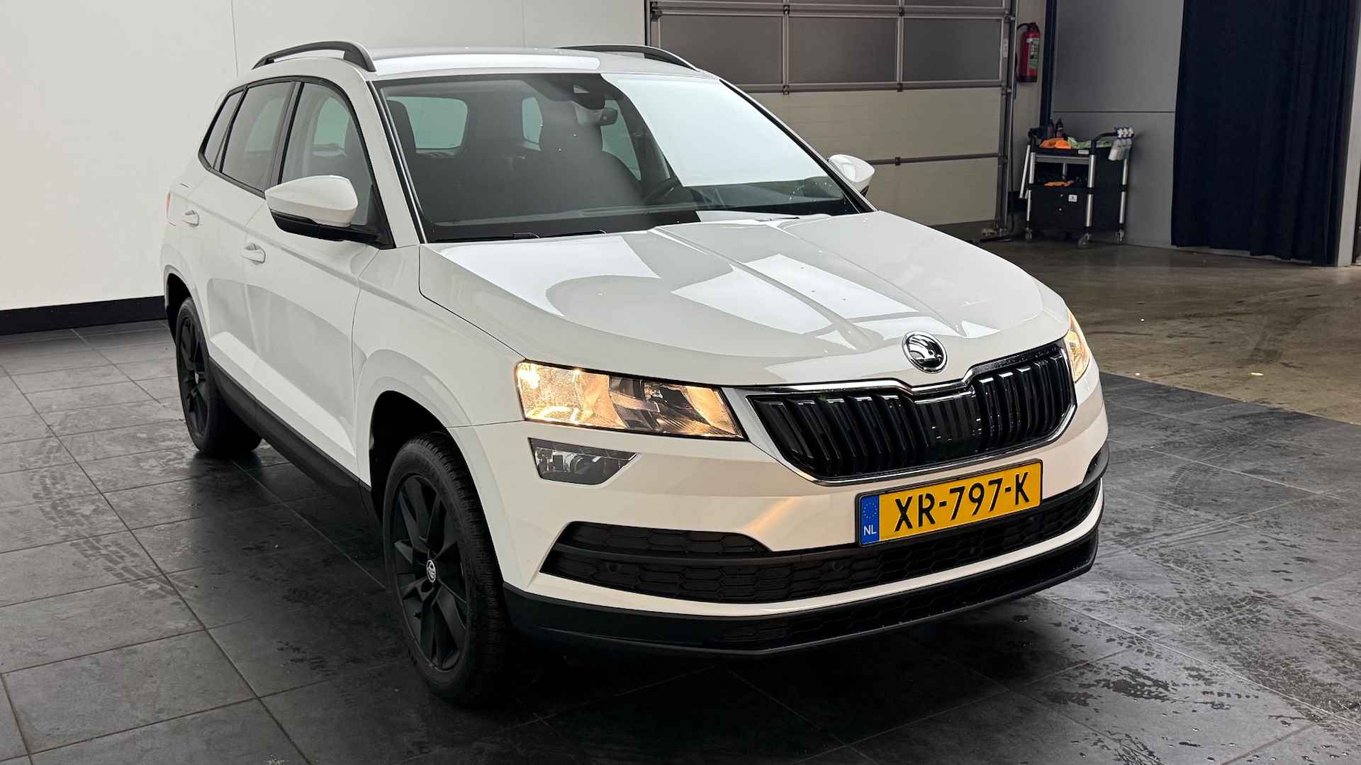 Škoda Karoq 1.0 TSI 115PK Ambition | NAVIGATIE | TREKHAAK | CAMERA | WINTERSET - 6/11