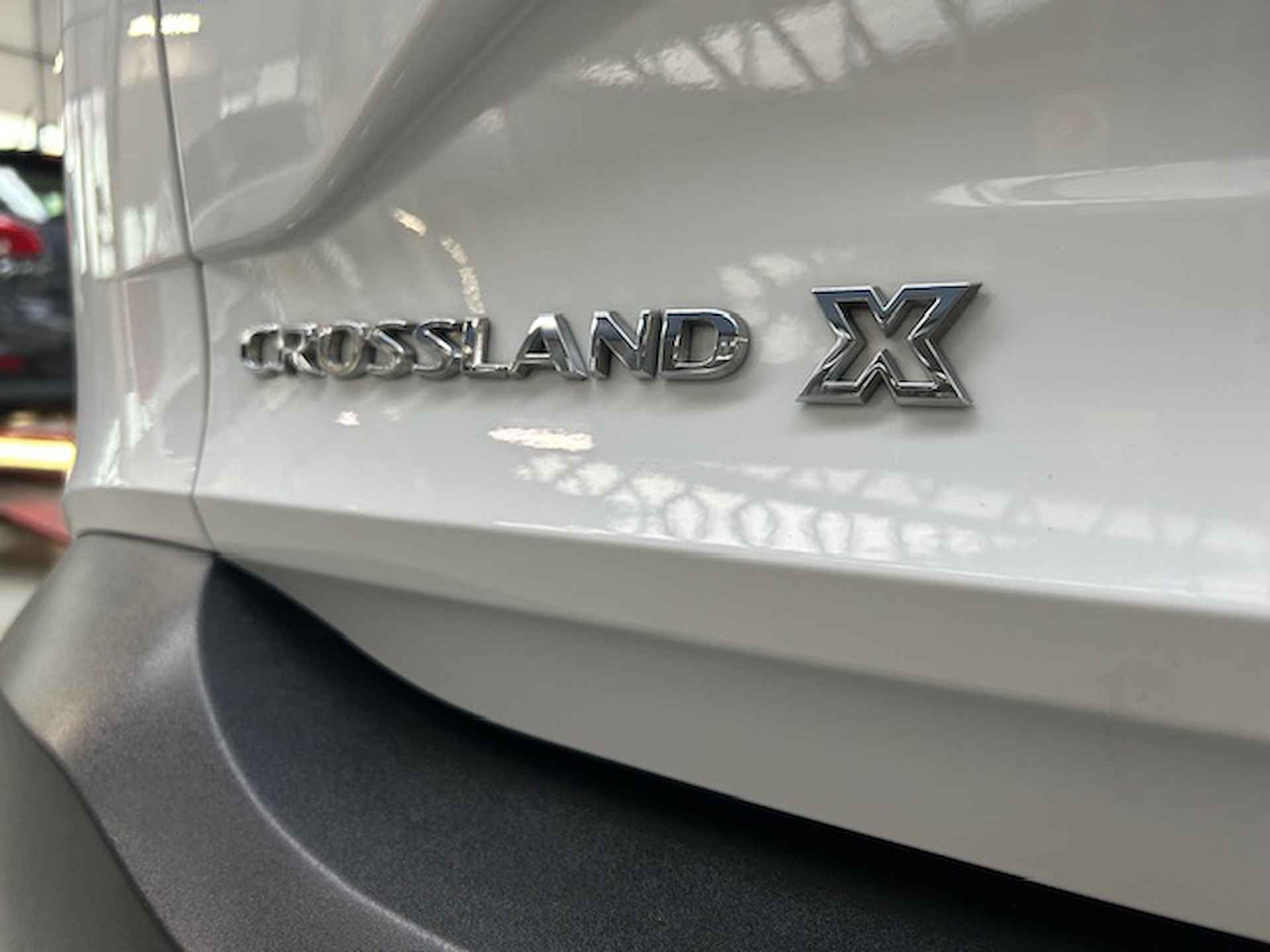OPEL Crossland X 1.2 Turbo 110pk Online Edition | Navigatie | Climate control | Apple carplay / Android auto | Keyless entry | Cruise control | NAP | Rijklaar prijs! - 10/24