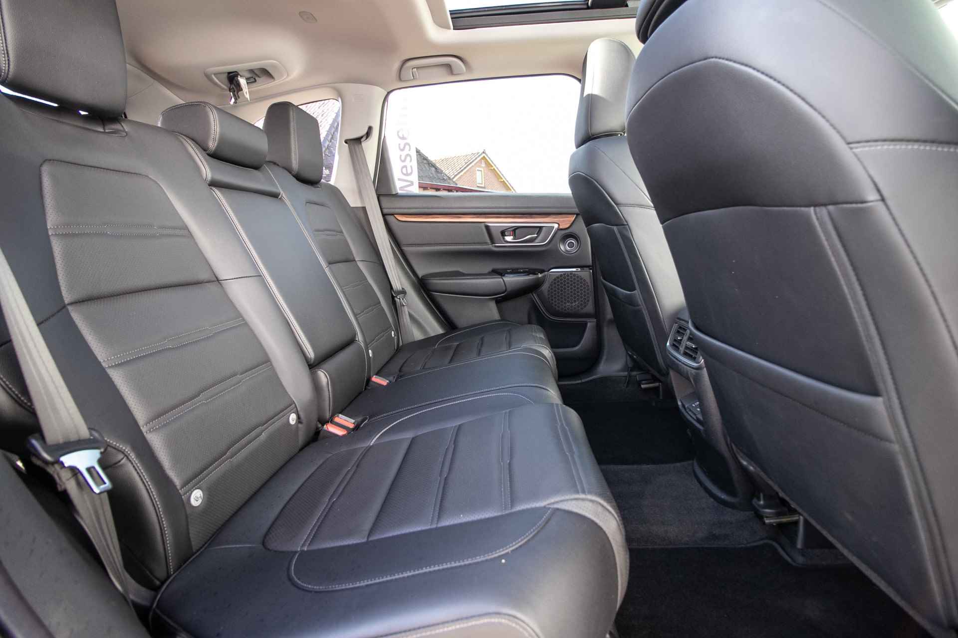 Honda CR-V 1.5T AWD Executive Automaat -All-in rijklaarprijs | Schuif-/kanteldak | Trekhaak | Honda Sensing - 7/49