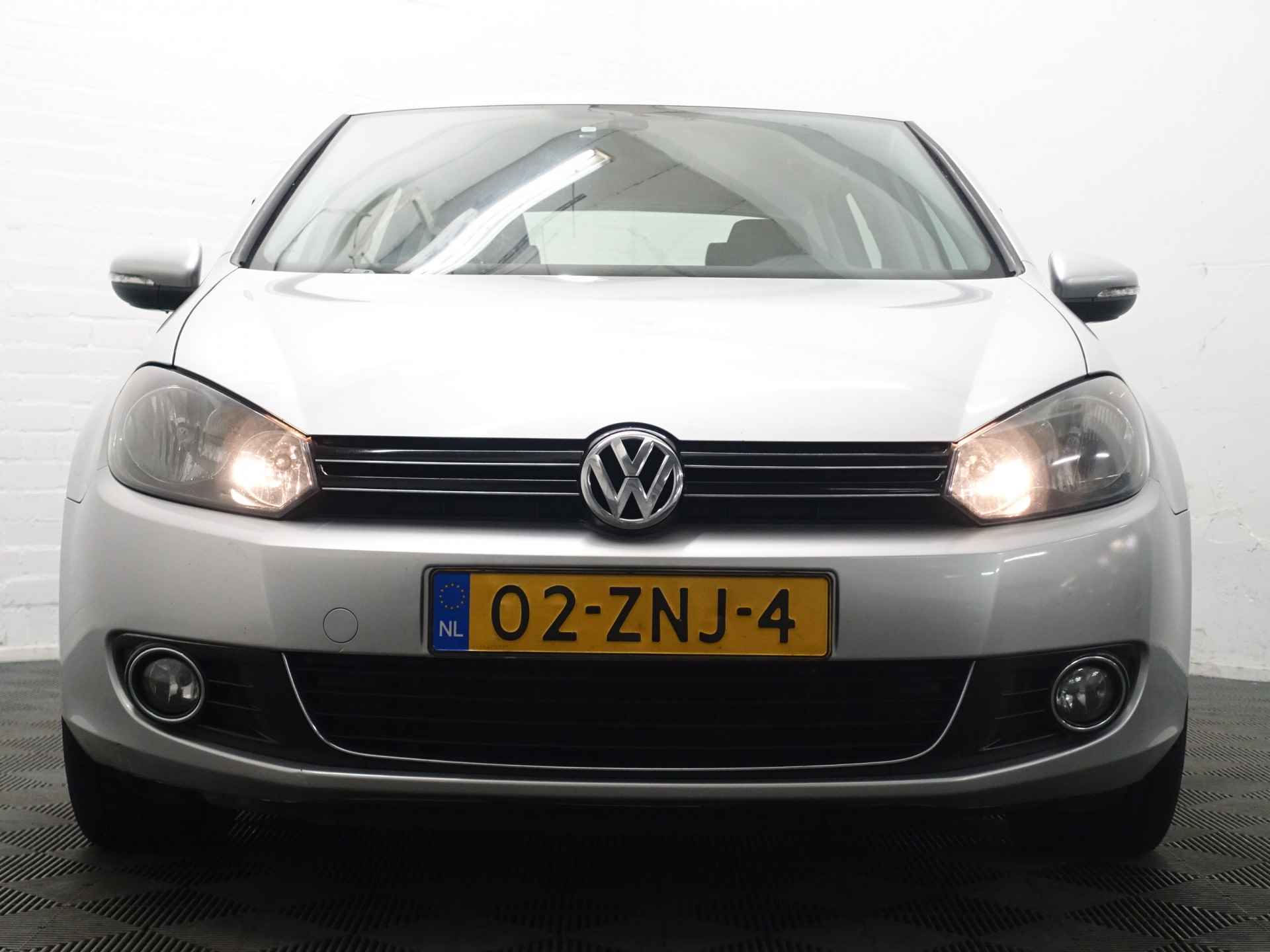 Volkswagen Golf 1.6 TDI HIGHLINE BLUEMOTION - Full map Navi, Alcantara, ECC, LMV, PDC - 23/32