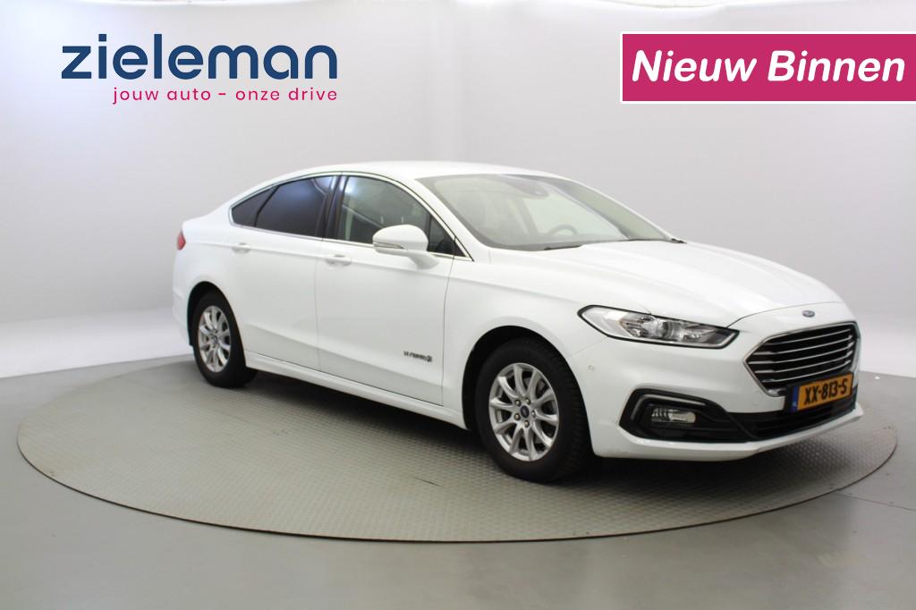 FORD Mondeo 2.0 IVCT HEV Titanium - Navi, Clima, Carplay