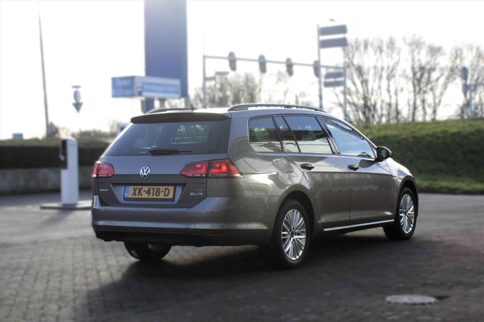 VOLKSWAGEN Golf 1.2 TSI 110pk BMT Business Edition Connected - 7/29