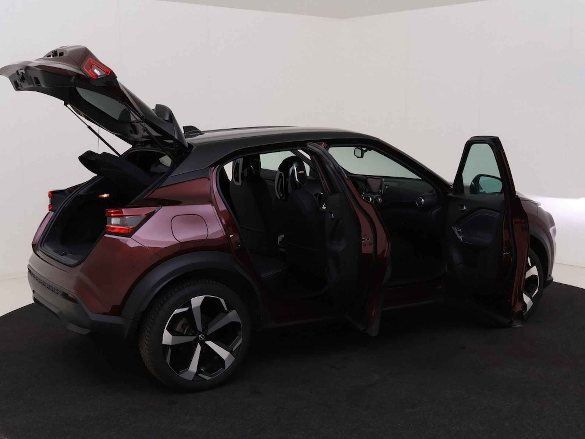 Nissan Juke 1.0 DIG-T Tekna - 14/34