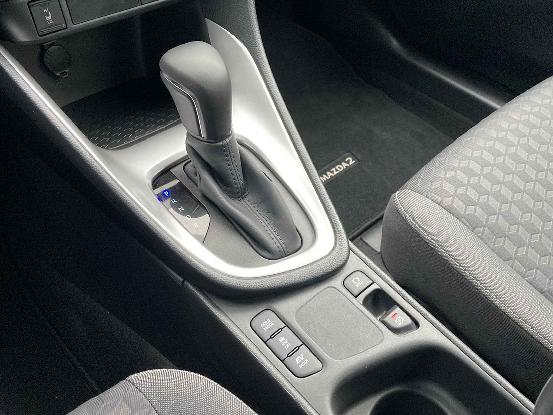 Mazda 2 Hybrid 1.5 Hybrid 116pk Automaat Pure Plus Pack | Adaptieve Cruisecontrol | Stoel/Stuur Verwarming | Navigatie via Apple Car Play | - 22/36