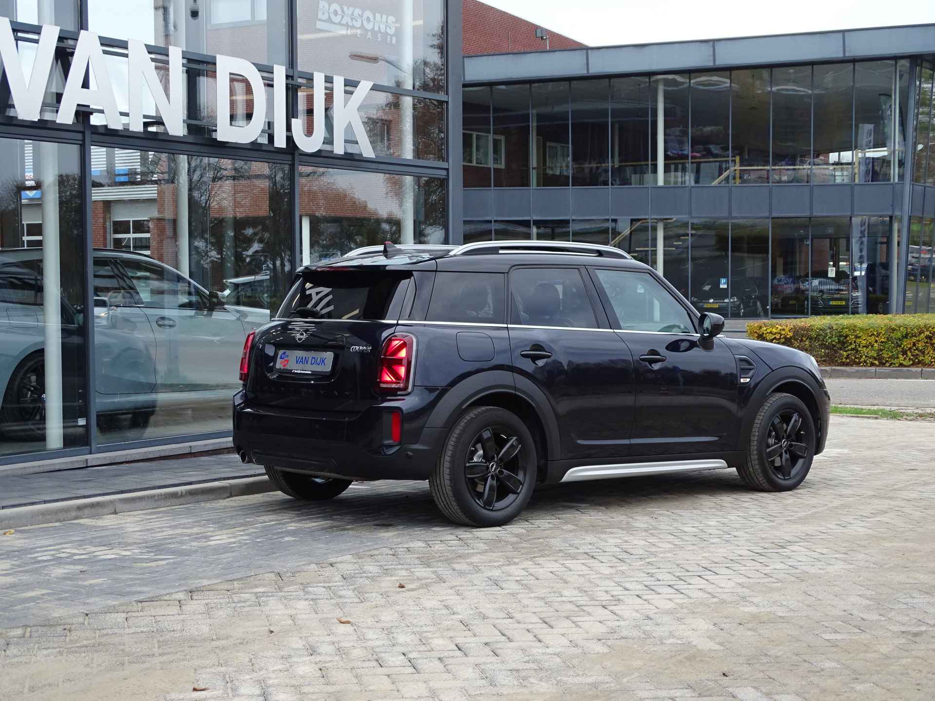 MINI Countryman 1.5 Cooper Business Pano.Dak Led Apple Carplay Nav.Plus 17" LM Velgen - 5/43