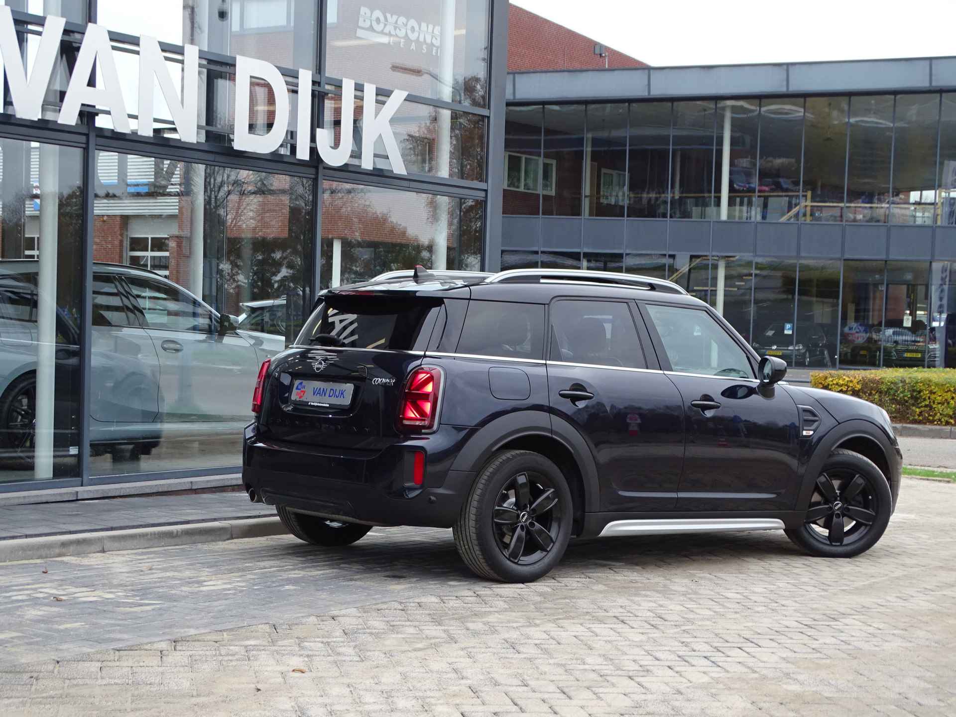 MINI Countryman 1.5 Cooper Business Pano.Dak Led Apple Carplay Nav.Plus 17" LM Velgen - 40/43