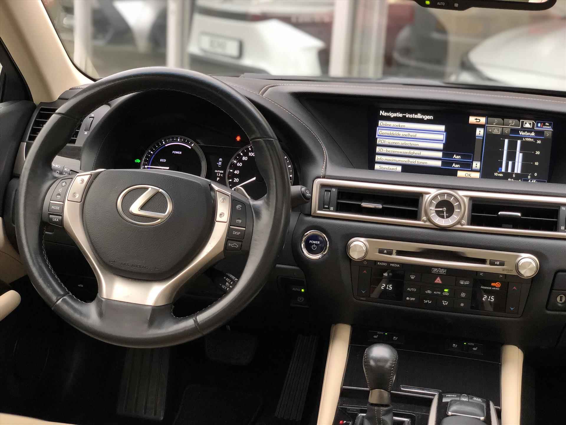 Lexus GS 300h 223PK Luxury Line | Schuifdak, Mark Levinson, Stoelventilatie, Leer, Geheugenfunctie, Navigatie, Dodehoekherkenning, Perfecte staat! - 19/41