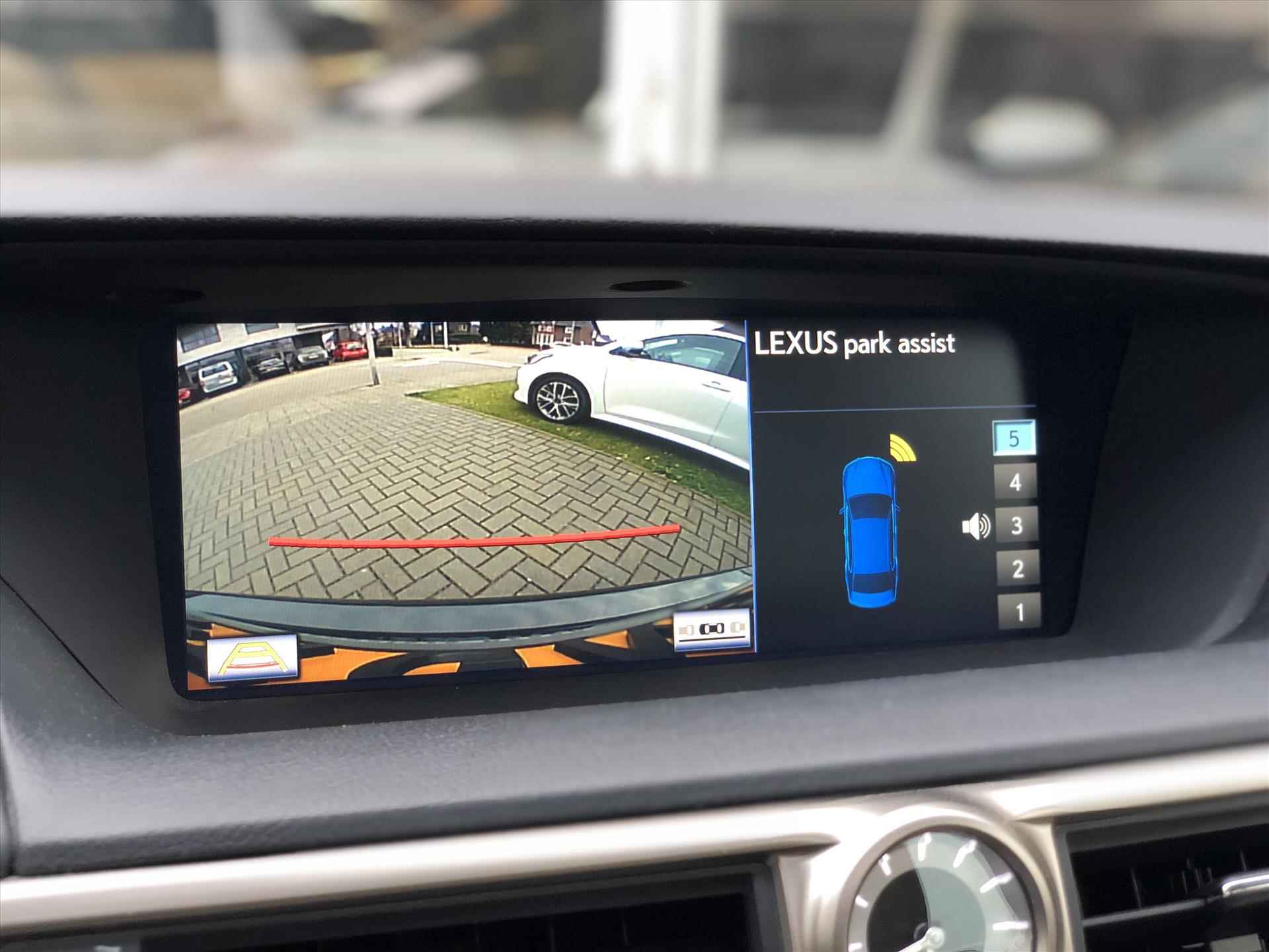 Lexus GS 300h 223PK Luxury Line | Schuifdak, Mark Levinson, Stoelventilatie, Leer, Geheugenfunctie, Navigatie, Dodehoekherkenning, Perfecte staat! - 32/41