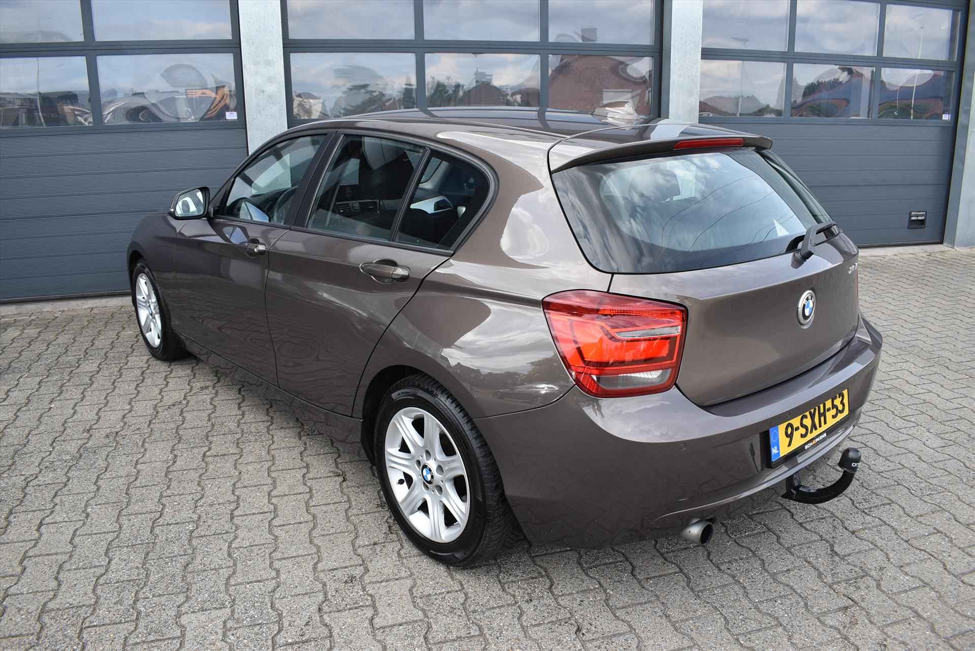 BMW 1-Serie (e87) 116i 136pk 5-drs High Executive - 3/37