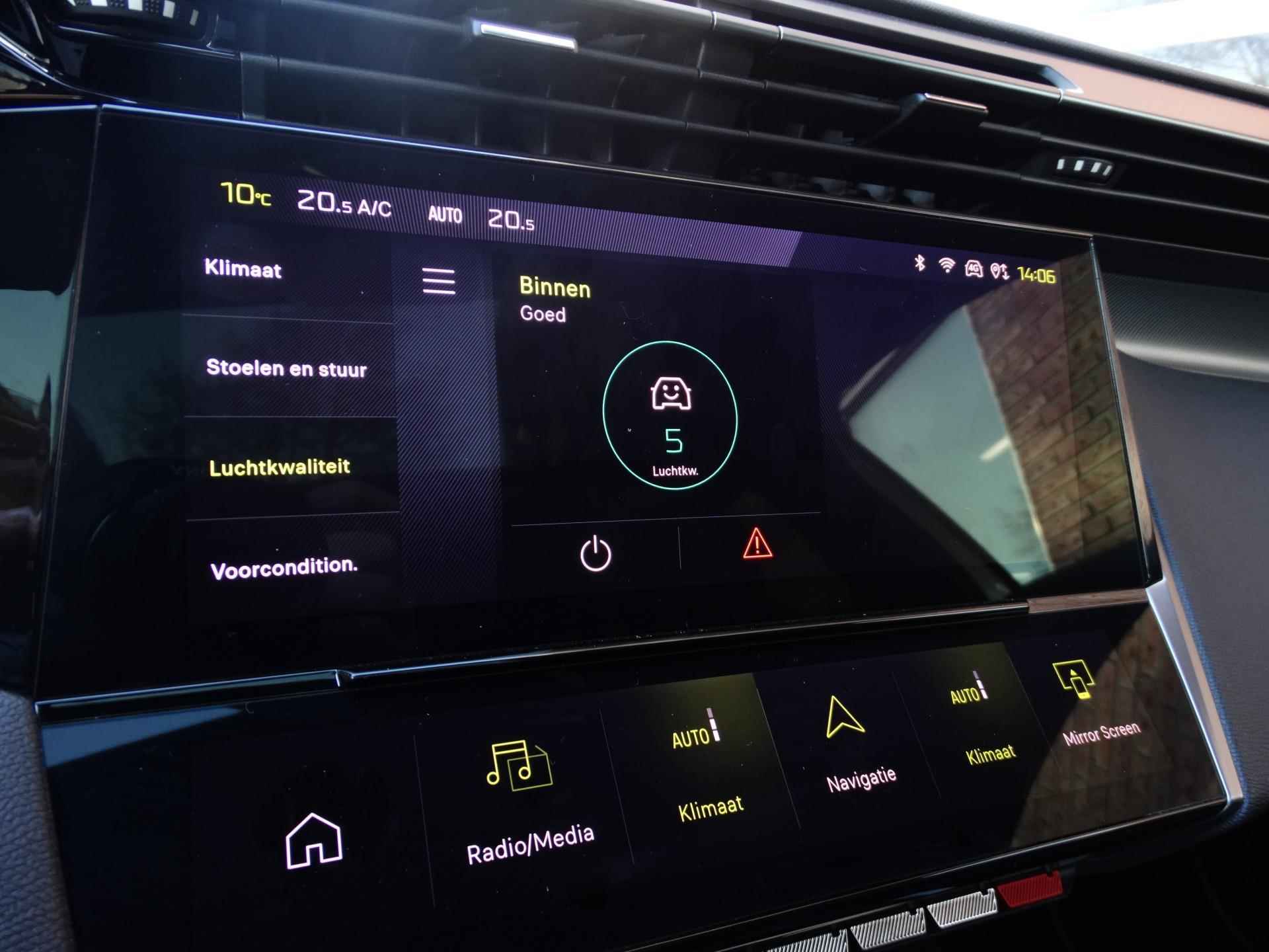 Peugeot 308 5-deurs GT 1.6 HYbrid PHEV 180pk e-EAT8 AUTOMAAT | SCHUIF/KANTELDAK | FOCAL HIFI | ALCANTARA | 7,4KWH OB-CHARGER | 360° CAMERA | SMART KEYLESS | - 42/73