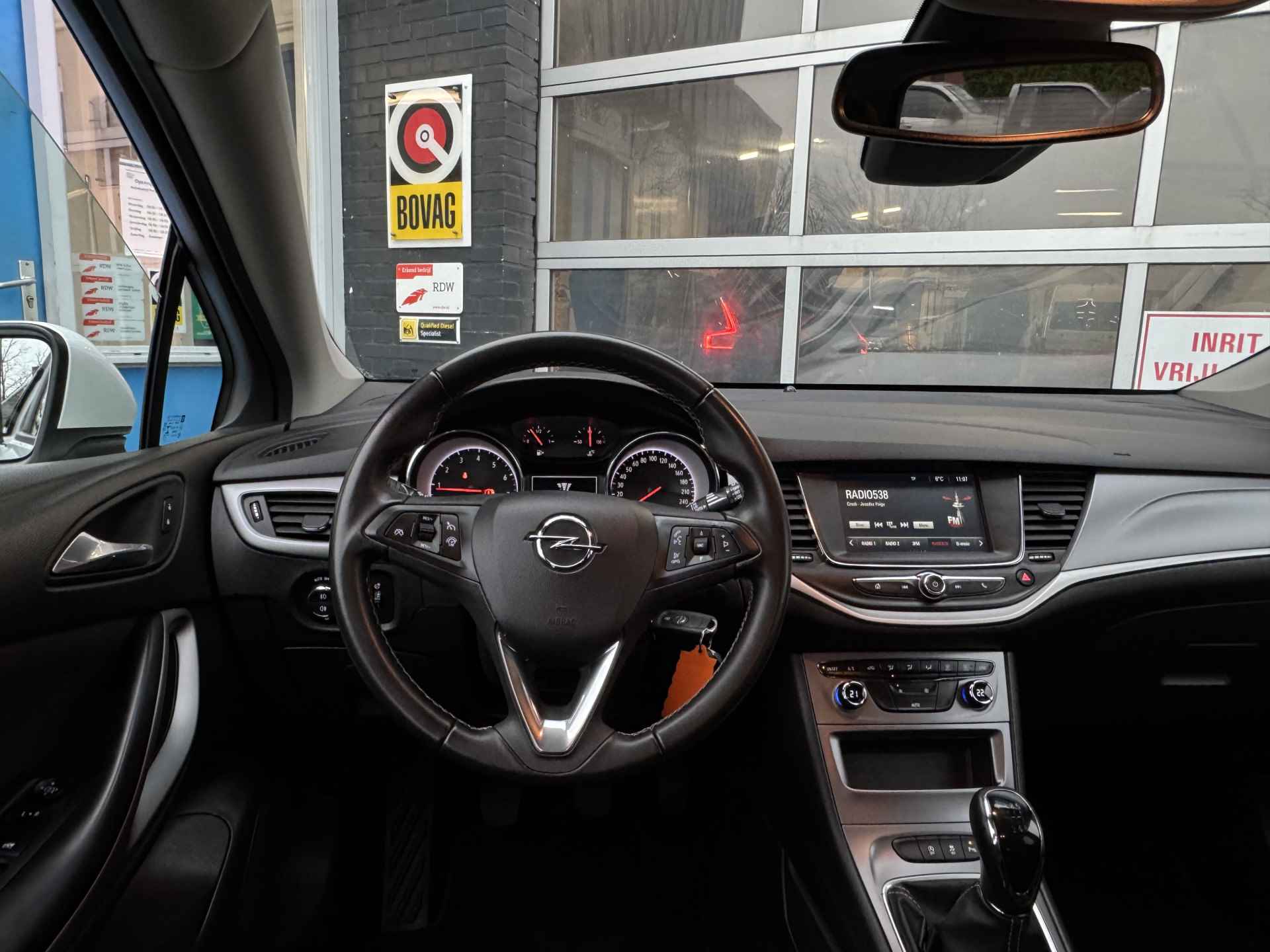 Opel Astra Sports Tourer 1.2 Edition Prijs Inclusief Onderhoud & 12 Maand BOVAG Garantie | Achteruitrijcamera | Climate Control | - 6/51