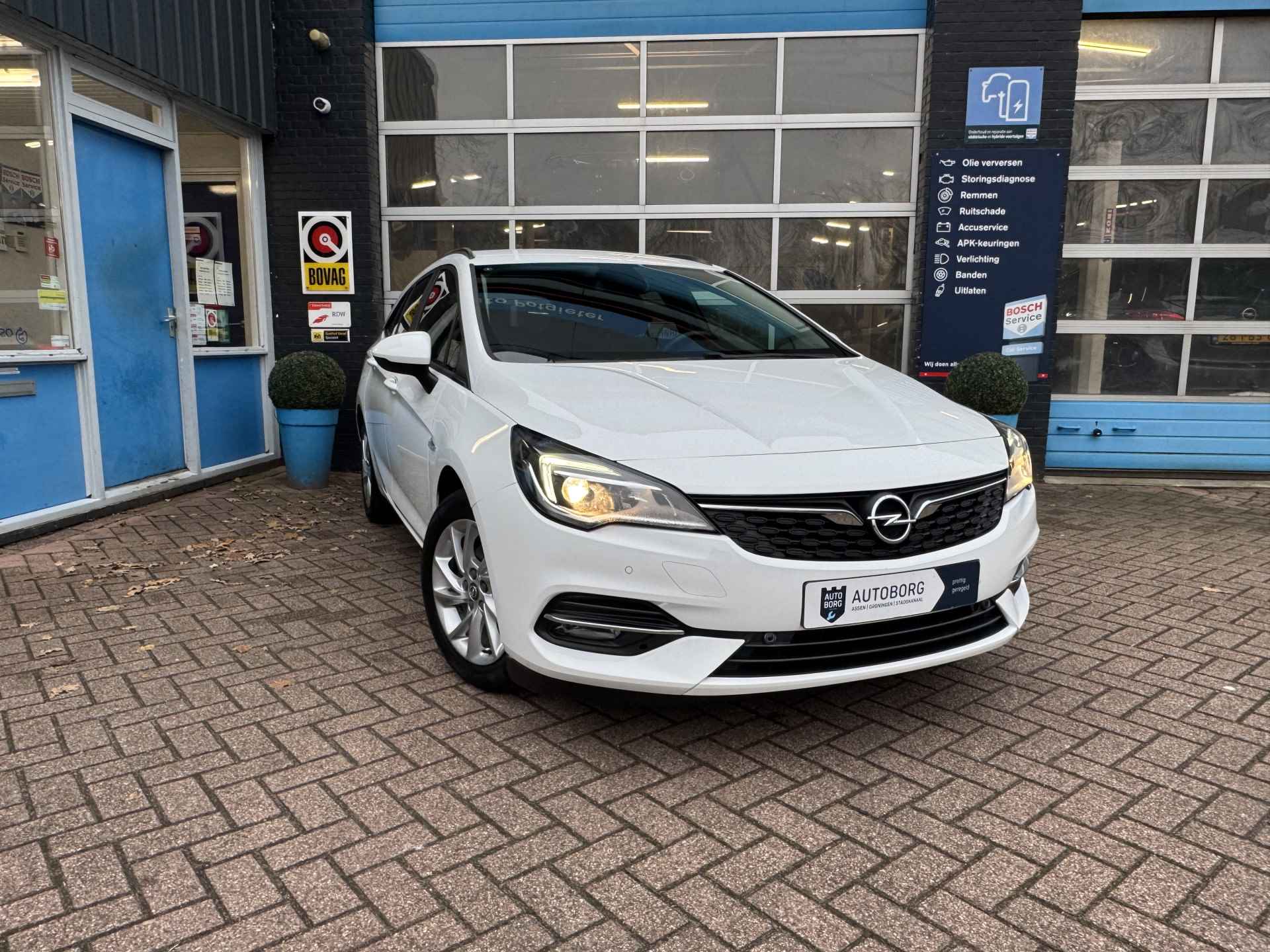 Opel Astra Sports Tourer 1.2 Edition Prijs Inclusief Onderhoud & 12 Maand BOVAG Garantie | Achteruitrijcamera | Climate Control | - 43/51