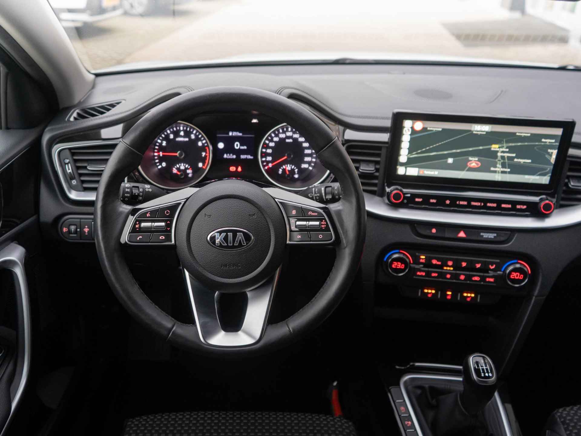 Kia Ceed 1.0 T-GDi DynamicPlusLine | Navigatie | Stoel en stuur verwarming | Trekhaak | - 3/29