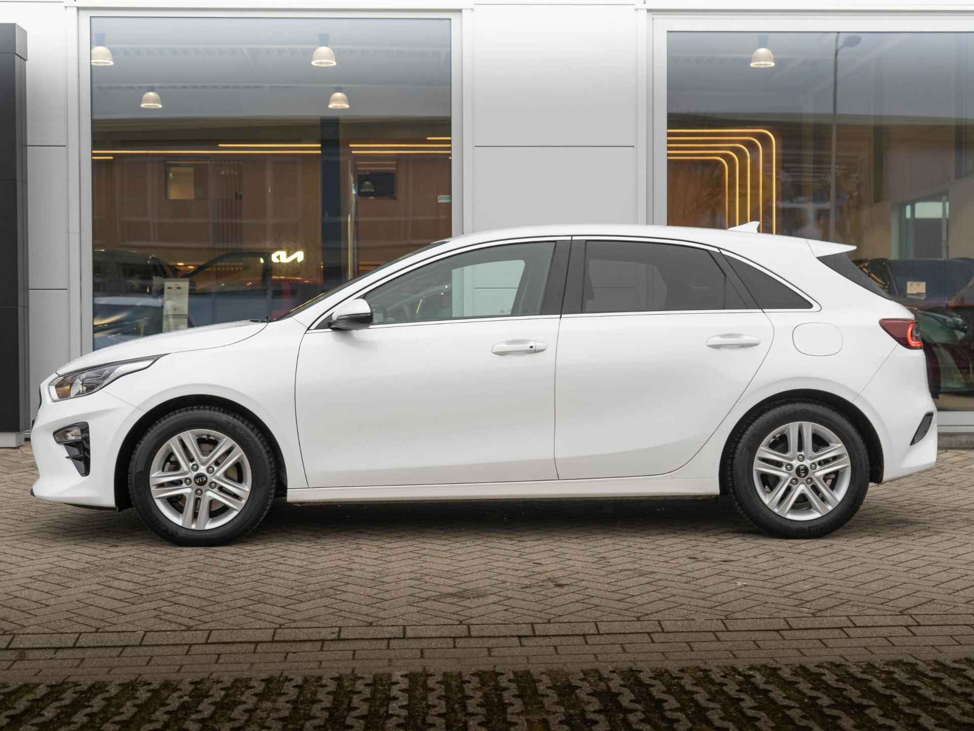 Kia Ceed 1.0 T-GDi DynamicPlusLine | Navigatie | Stoel en stuur verwarming | Trekhaak | - 8/29