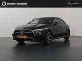 Mercedes-Benz A-klasse 250 e Star Edition AMG Line | Adaptieve Cruise Control | Camera | Wide Screen | Sportstoelen | DAB | Dodehoek detectie | Navigatie | High Performance LED |