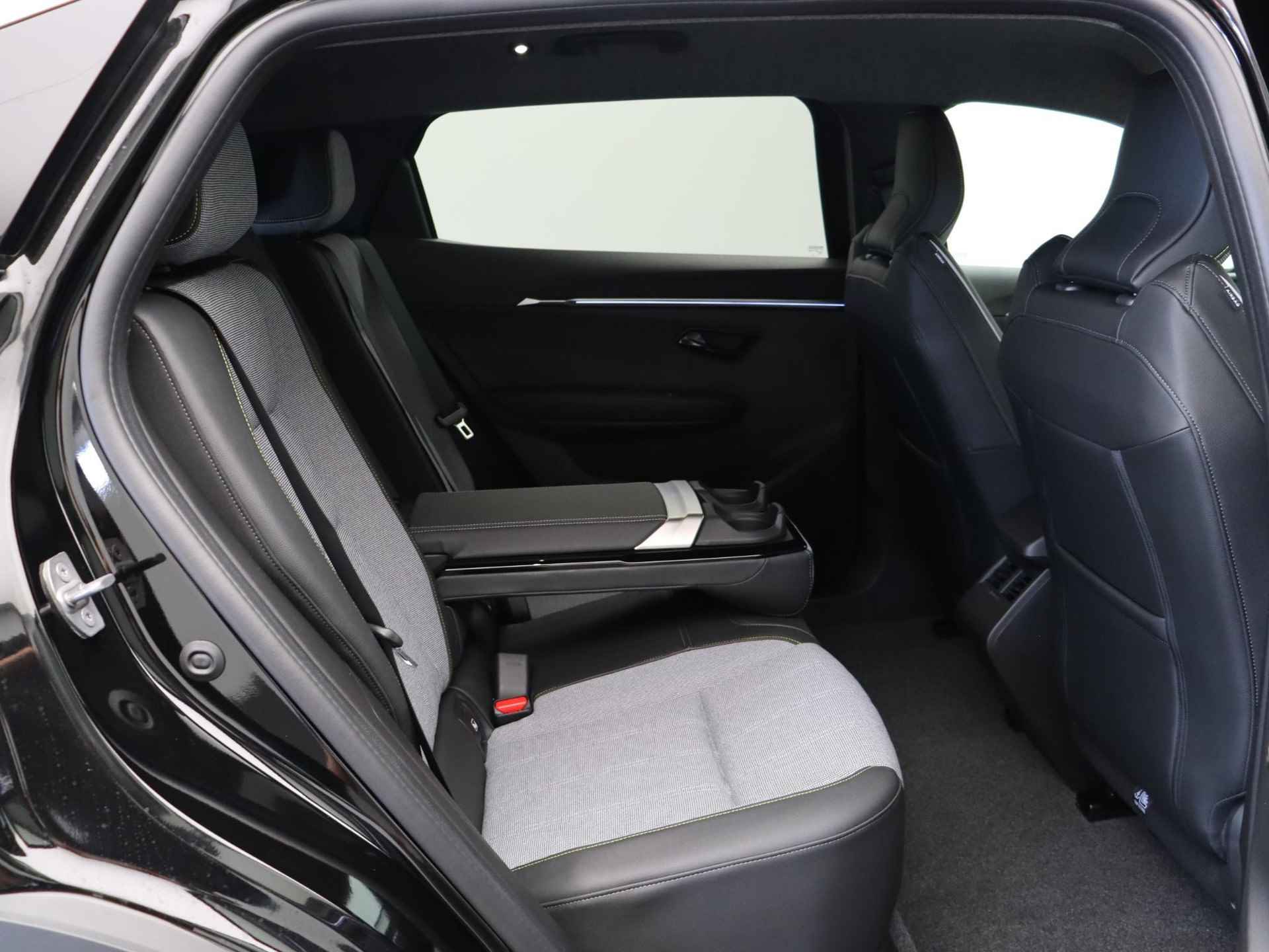 Renault Scenic E-Tech EV60 comfort range techno | Elek. bedienbare stoelen | Stuurverwarming | - 45/57