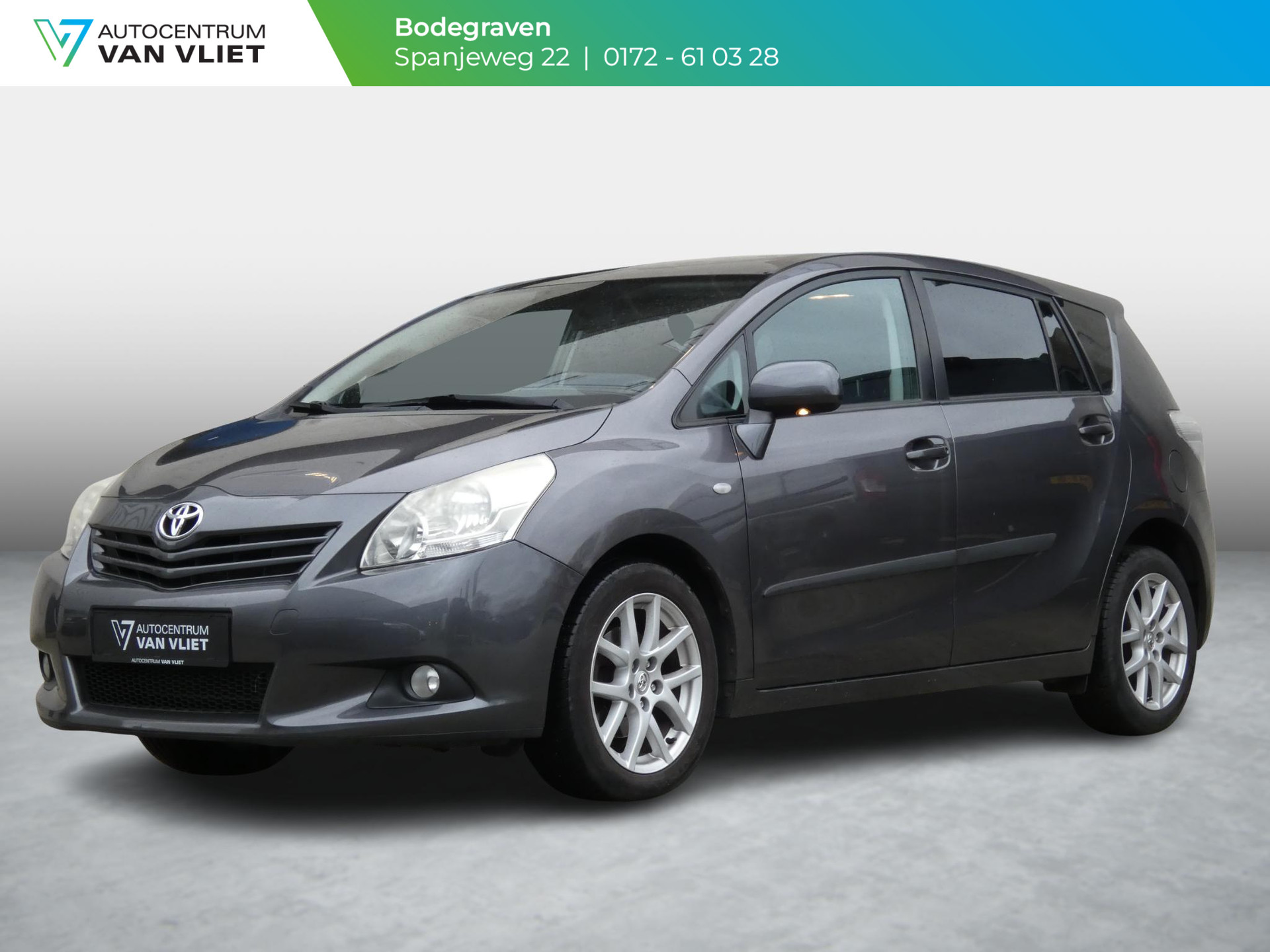 Toyota Verso 1.8 VVT-i Business | NAVIGATIE | PANORAMADAK | TREKHAAK |