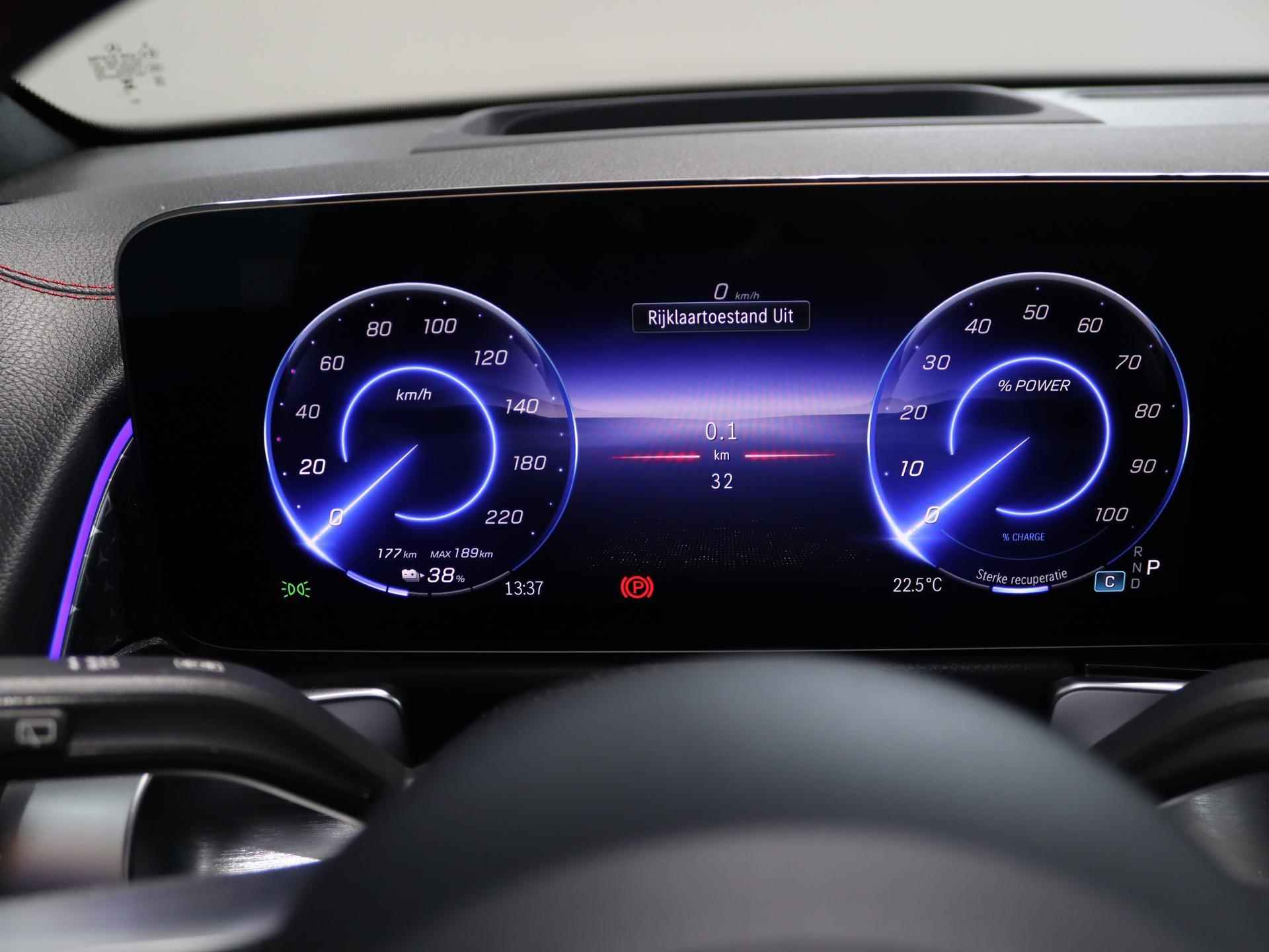 Mercedes-Benz EQB 250+ AMG Line 71 kWh Mercedes-Benz EQB 250+ AMG Line 360gr camera | Head up display | 20 inch LM velgen | Burmester audio | facelift type - 20/24