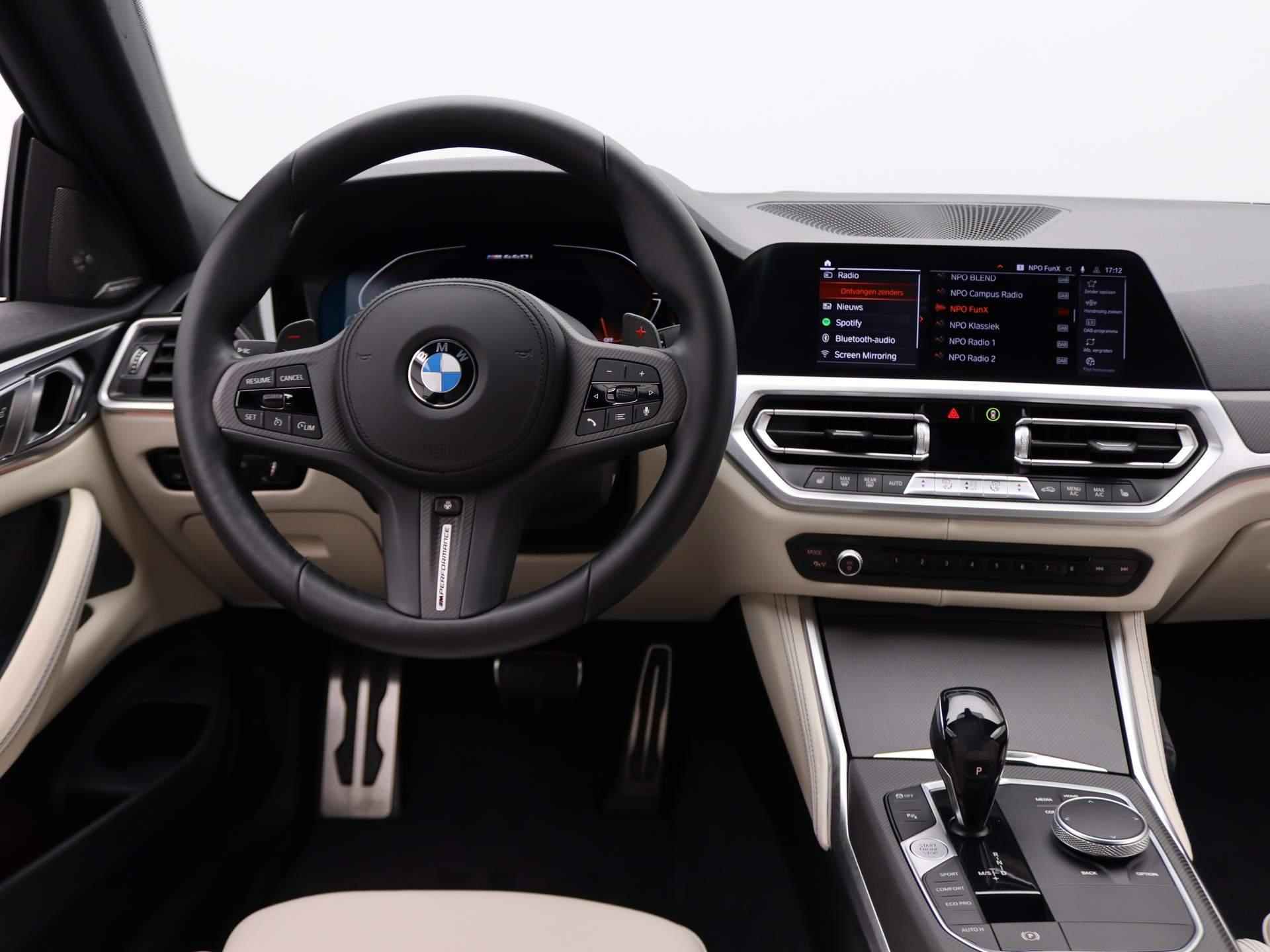 BMW 4 Serie Coupé M440i xDrive | High Executive | M Sportpakket | Harman Kardon | 19'' - 7/23