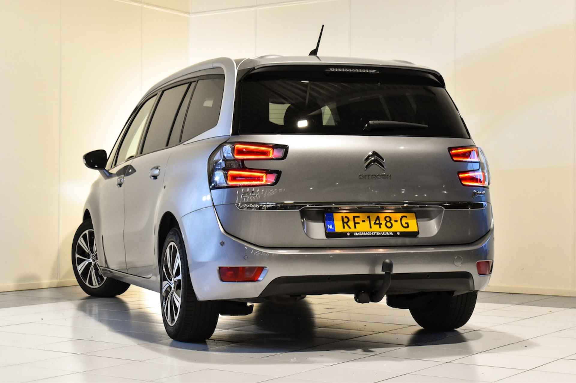 Citroen Grand C4 Picasso 1.2 PureT. Shine / TREKHAAK / CAMERA / APPLE + ANDROID - 6/30