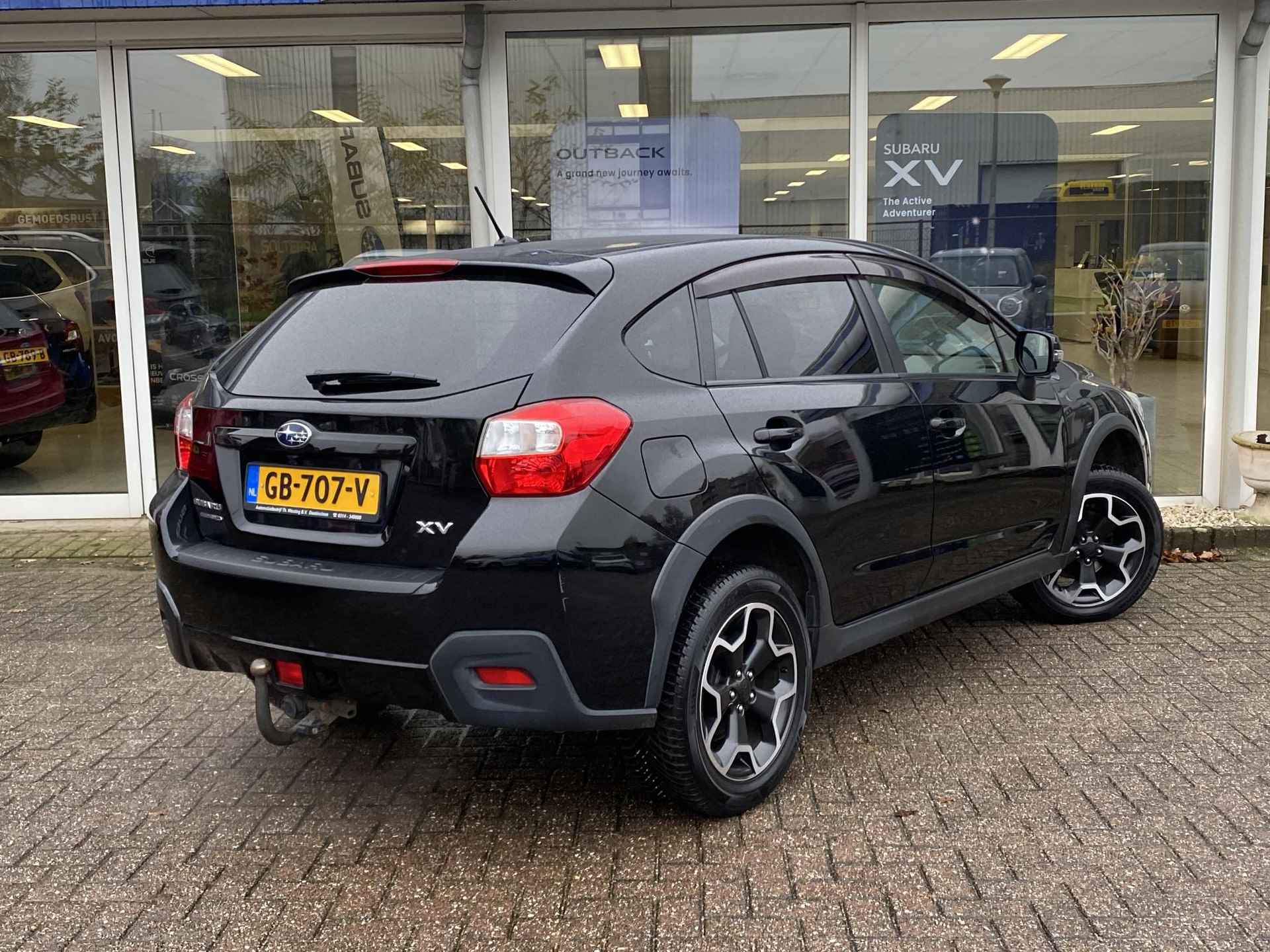 Subaru XV 2.0i Luxury AWD | Stoelverwarming voor | Achteruitrijcamera | Cruise Control | Klimaat Controle | Regensensor | Trekhaak | - 4/5