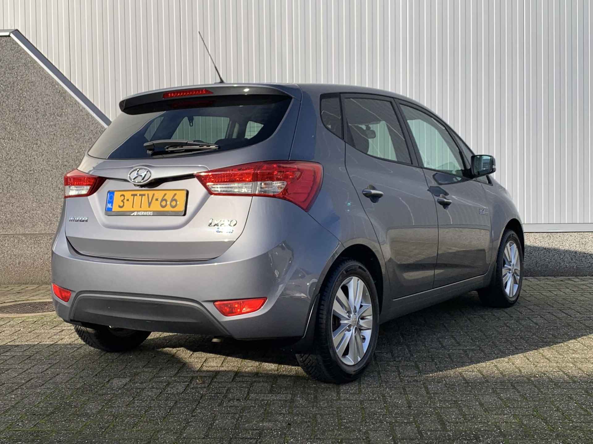 Hyundai ix20 1.4i Go! / Navigatie / Airco / 1e eigenaar / Lmv / - 3/29