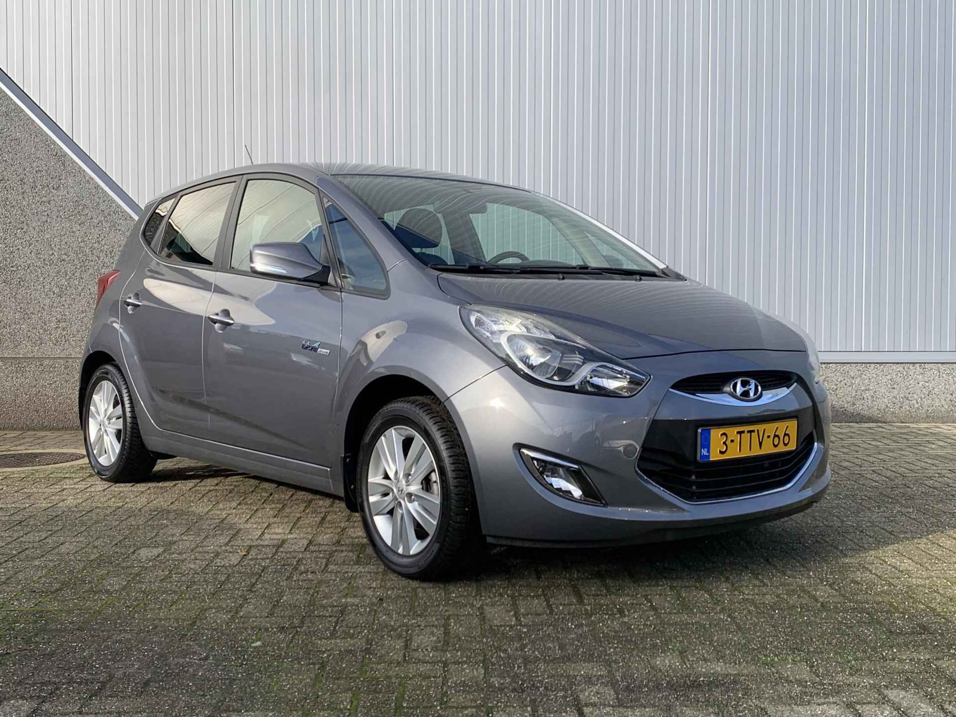 Hyundai ix20 1.4i Go! / Navigatie / Airco / 1e eigenaar / Lmv / - 14/29