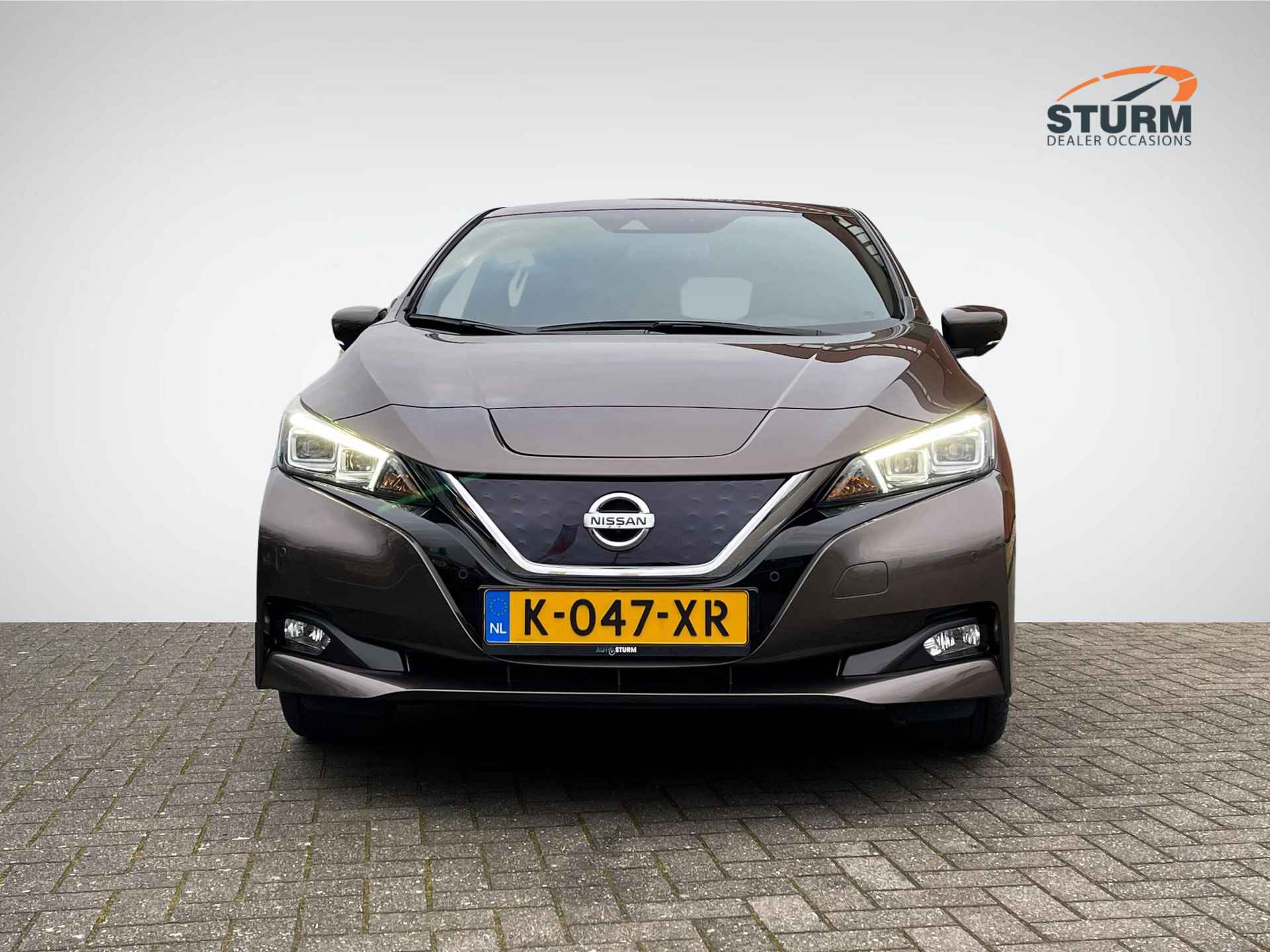 Nissan LEAF Tekna 40 kWh *€2.000 SUBSIDIE MOGELIJK!* | ProPILOT | Leder/Alcantara | Adapt. Cruise Control | 360° Camera | Dodehoek Detectie | Stuur- + Stoelverwarming | Rijklaarprijs! - 2/28