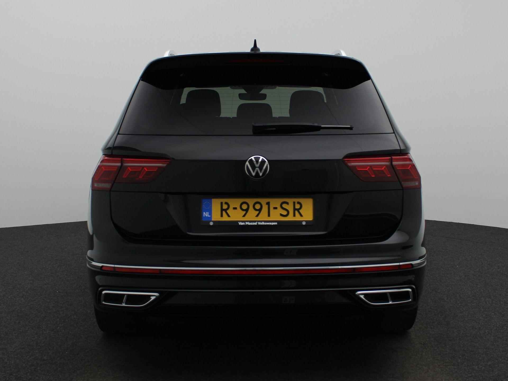 Volkswagen Tiguan Allspace 1.5 TSI R-Line Business+ 7p. | 7 ZITS | R-LINE 2X | PANORAMADAK | IQ LIGHT | CAMERA | VIRTUAL COCKPIT | STUUR+STOELVERWARMING | ELEKTRISCHE ACHTERKLEP | KEYLESS | APPLE CARPLAY / ANDROID AUTO | - 12/47