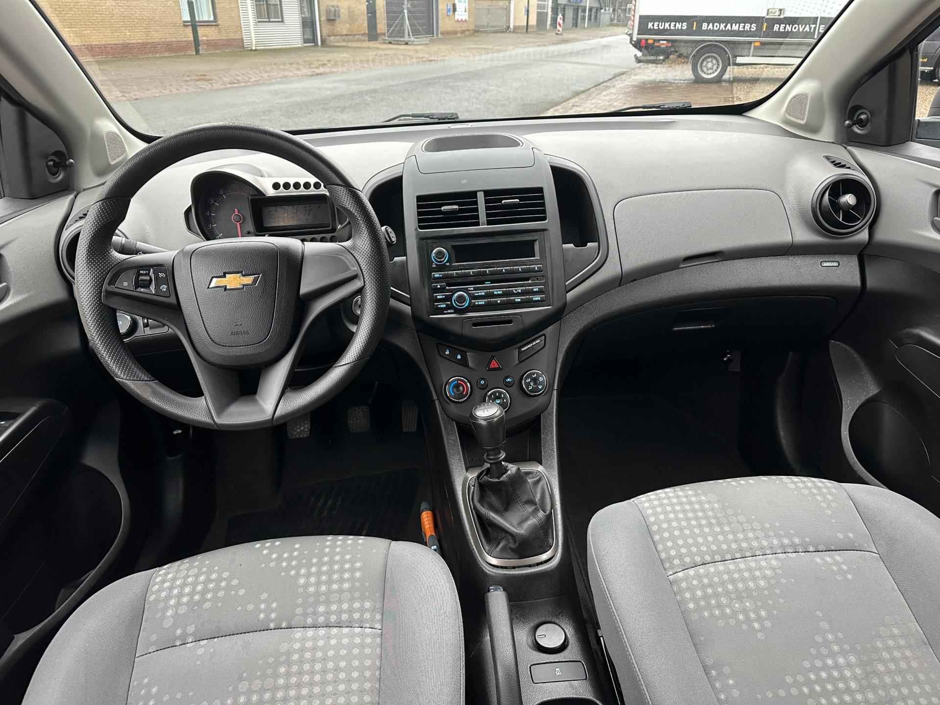 Chevrolet Aveo 1.2 LS - 10/26