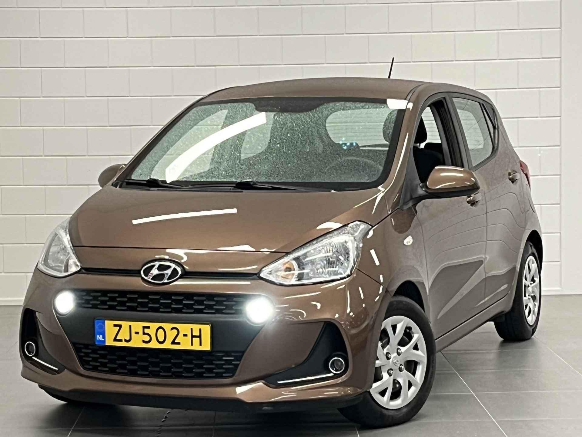 Hyundai i10 1.0i Comfort RADIO MET BLUETOOTH CARKIT | AIRCO | CENTRALE VERGRENDELING | LEUKE AUTO! - 37/42