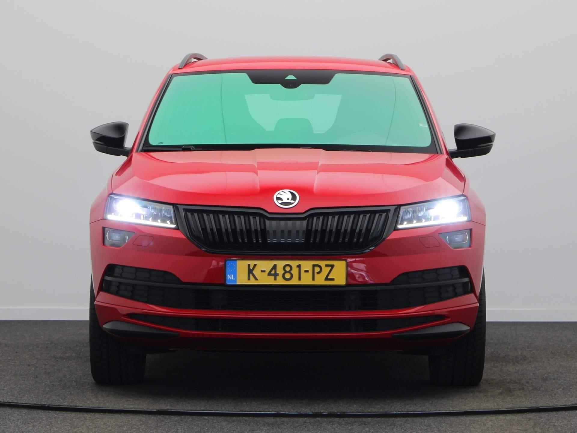 Skoda Karoq 1.5 TSI ACT Sportline Business | Verwarmde Voorruit | Achteruitrijcamera | Apple Carplay | 19 Inch Velgen | - 25/40