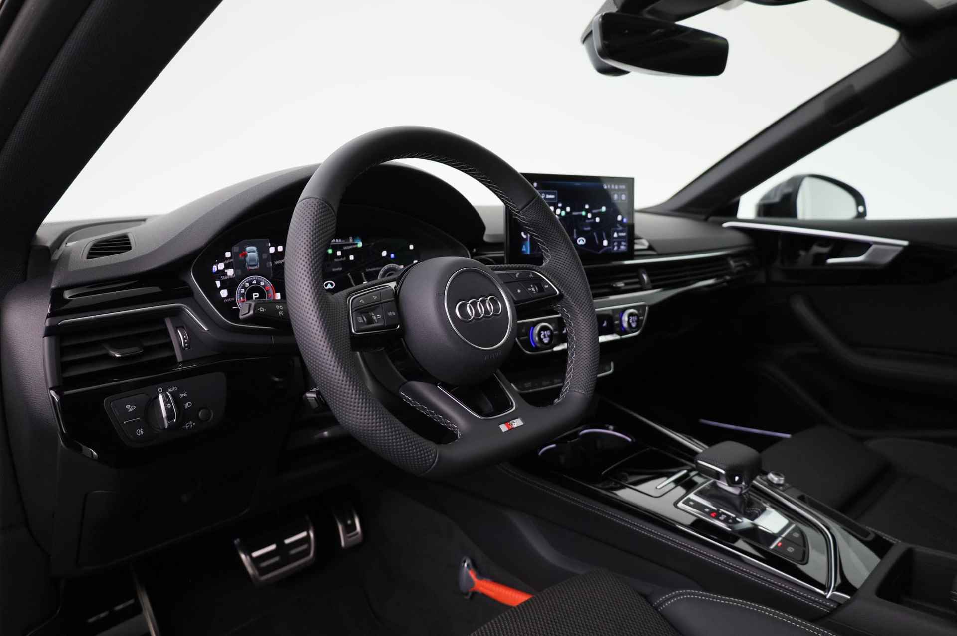 Audi A5 Sportback S edition Competition 40 TFSI 204 pk | Bang & Olufsen sound system | Panoramadak | Rood gespoten remklauwen | - 2/39