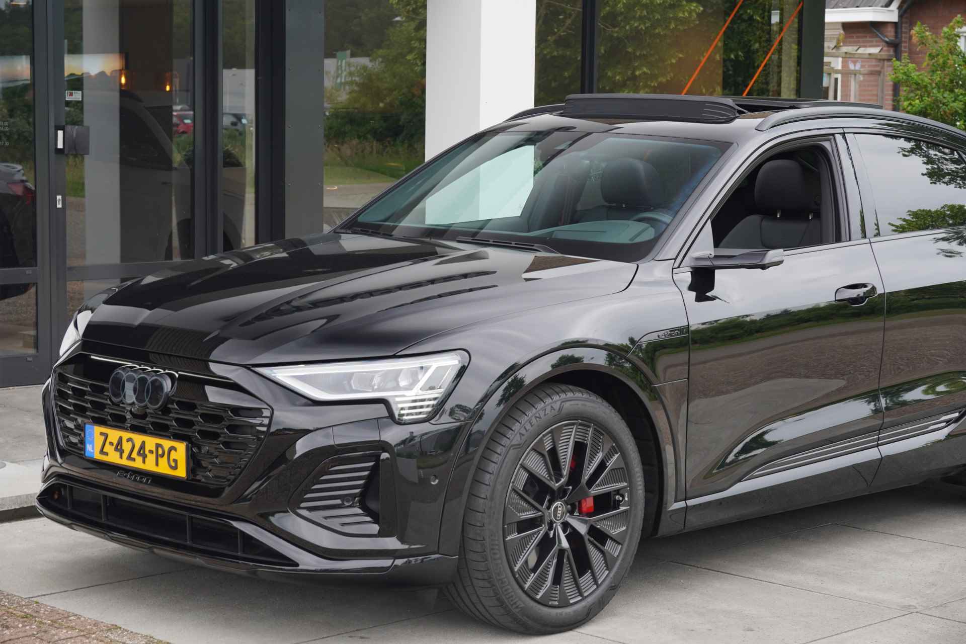 Audi Q8 Sportback e-tron 55 Quattro 408pk S-Edition 115 kWh Blackstyle |2023|Virtual Mirrors|Panoramadak|Cruise+ACC|360 Camera|21"RS Black|Head up - 13/75