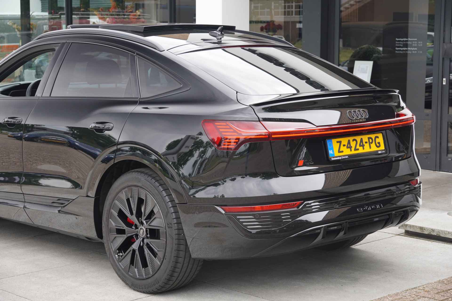 Audi Q8 Sportback e-tron 55 Quattro 408pk S-Edition 115 kWh Blackstyle |2023|Virtual Mirrors|Panoramadak|Cruise+ACC|360 Camera|21"RS Black|Head up - 14/75