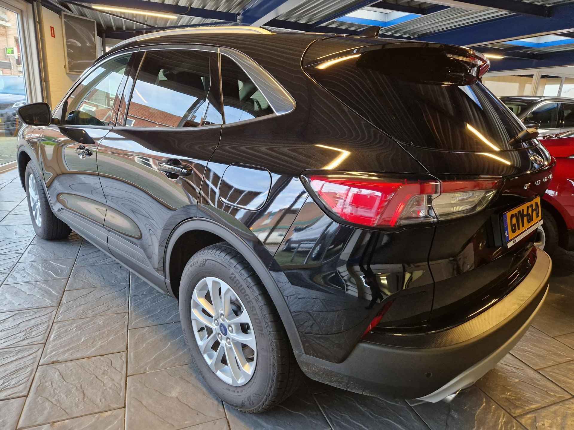 Ford Kuga 2.5 PHEV Titanium X GARANTIE tm JAN 2028 - 4/44