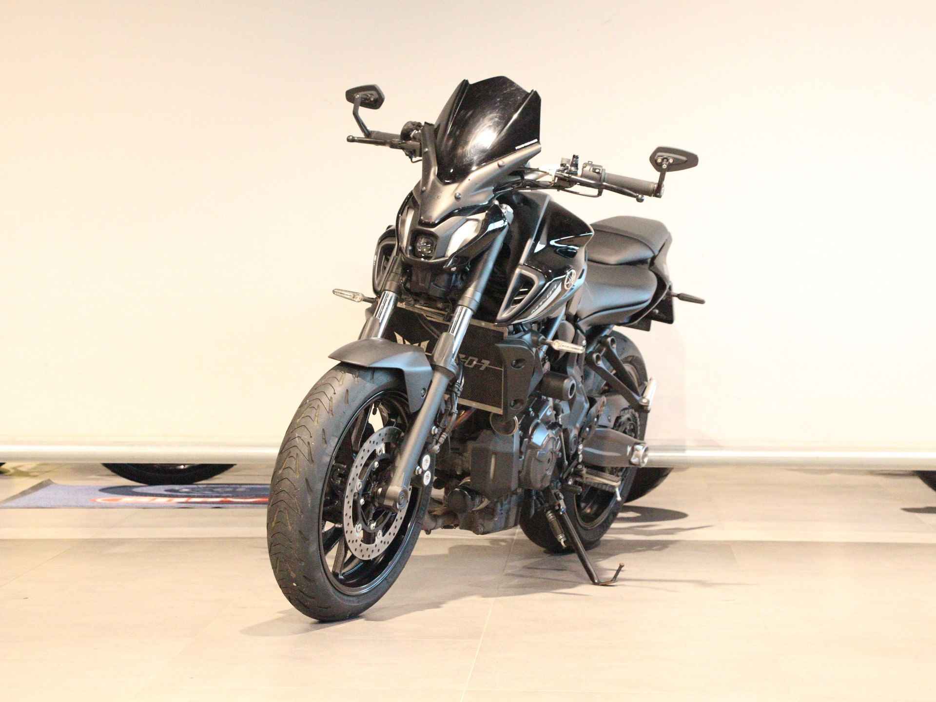 Yamaha MT-07 PURE 35KW - 4/17